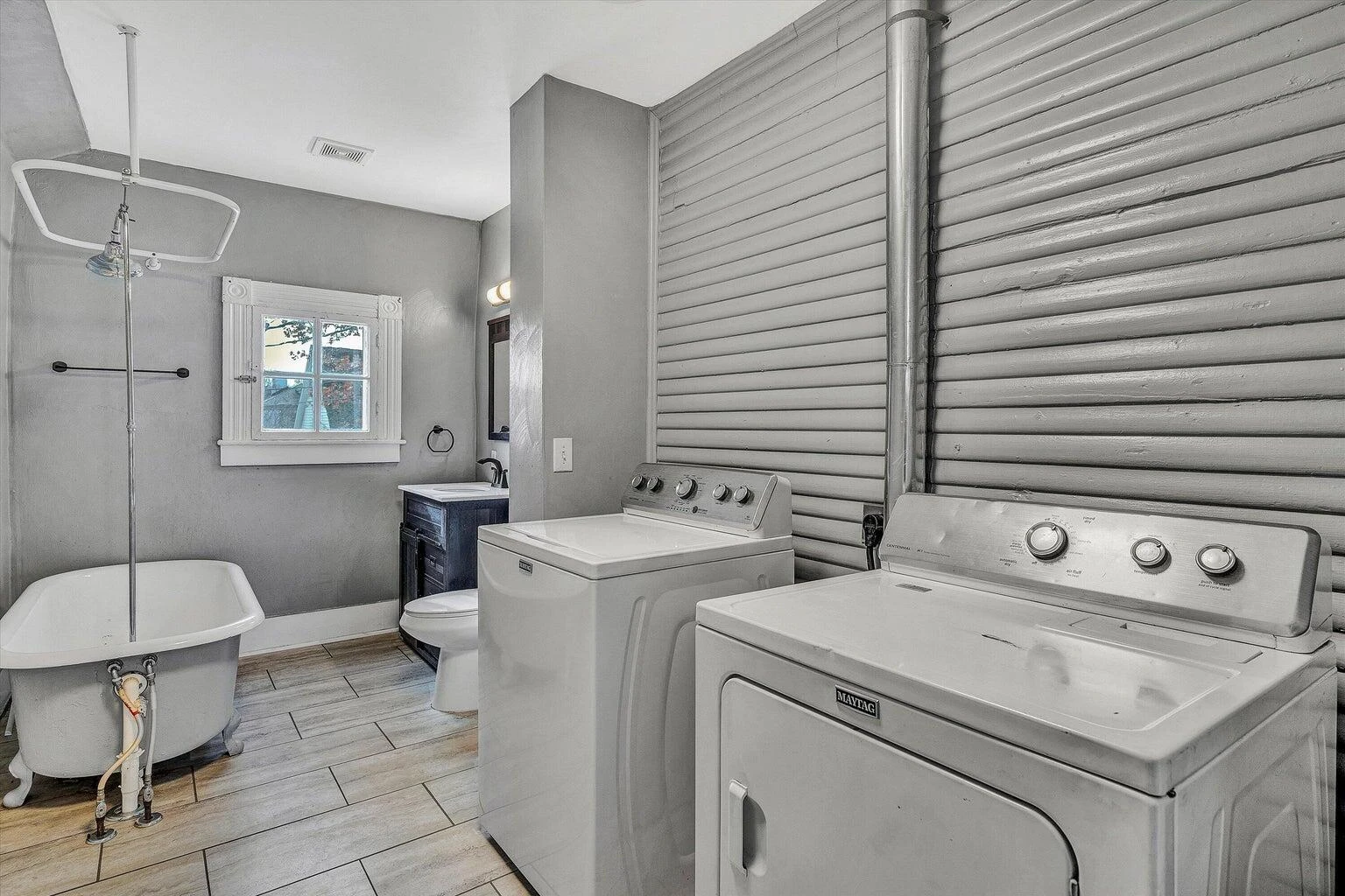360 Mountain AVE - Photo 10