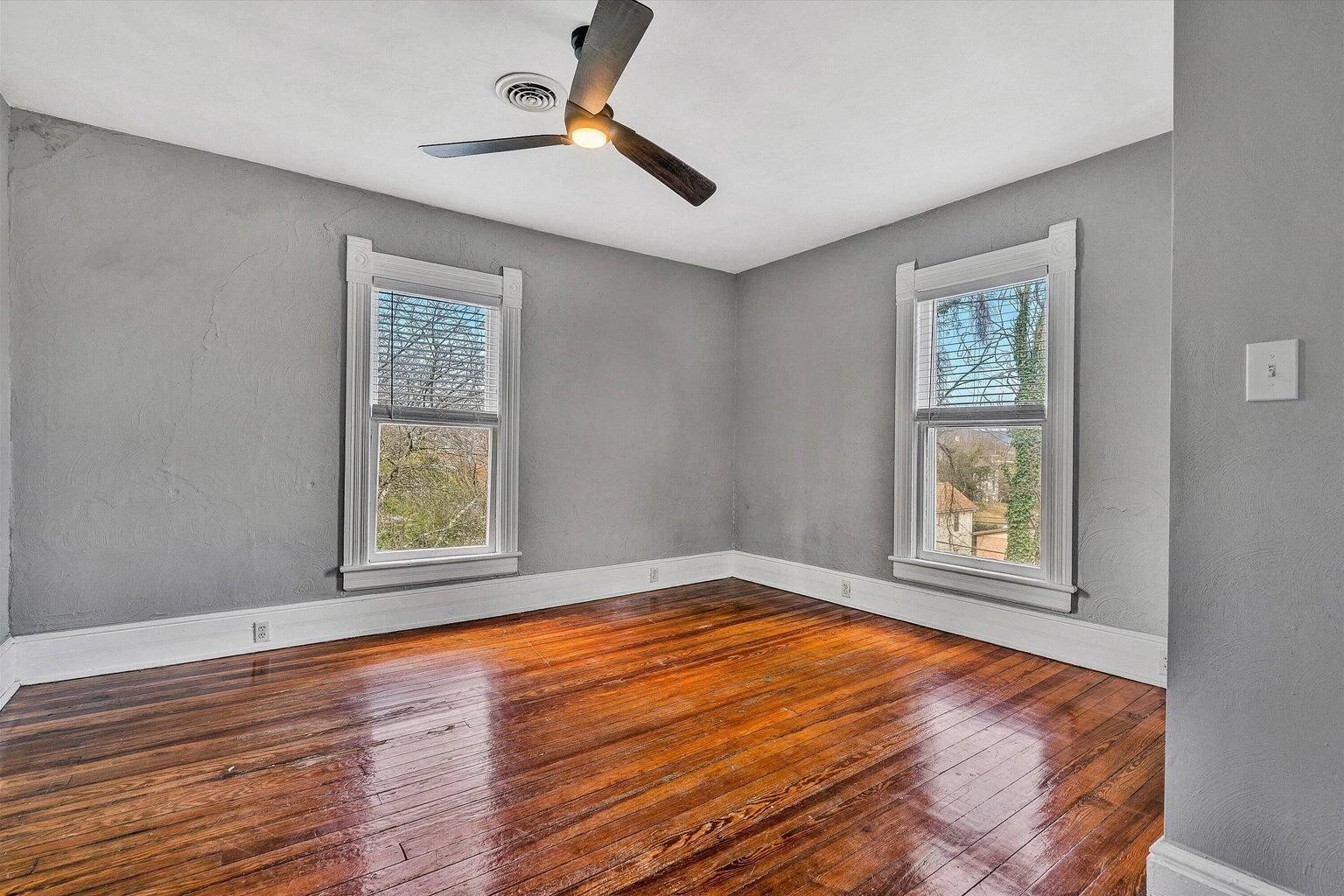 360 Mountain AVE - Photo 15