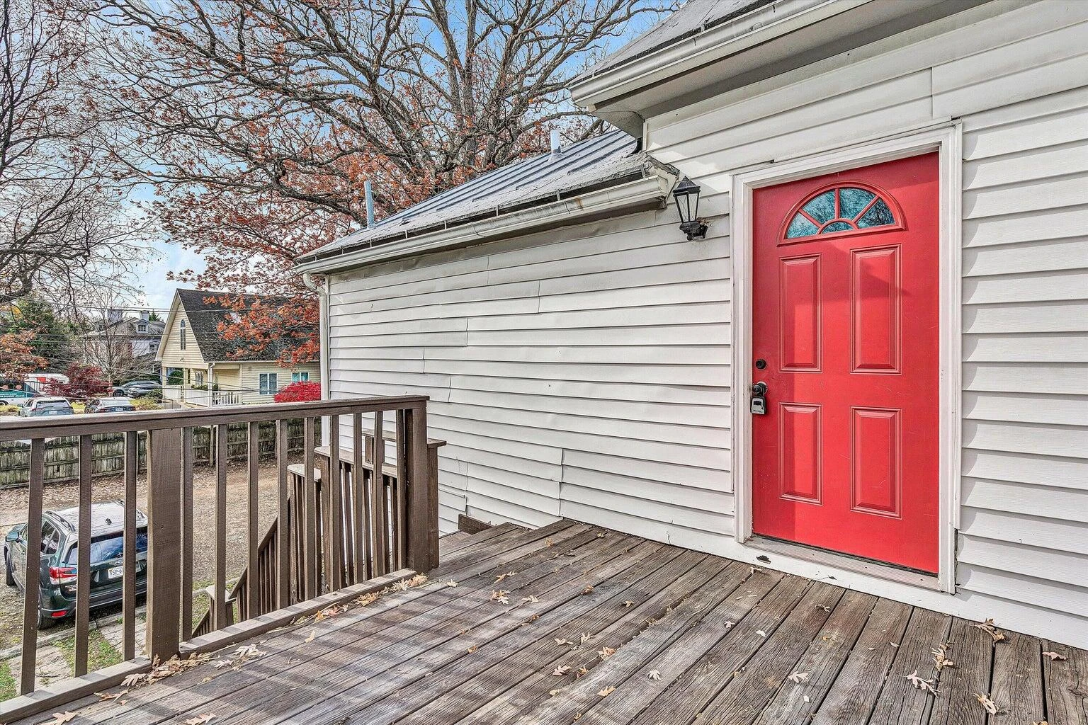 360 Mountain AVE - Photo 3