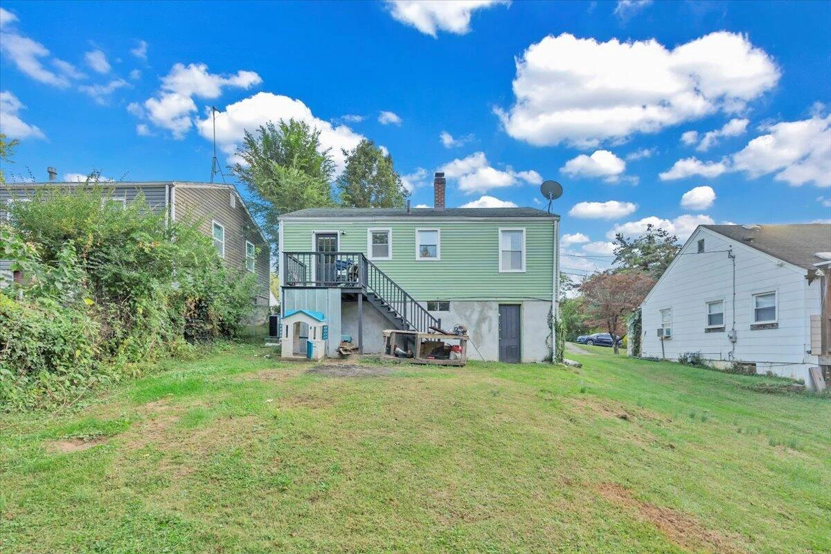3927 Michigan AVE - Photo 20
