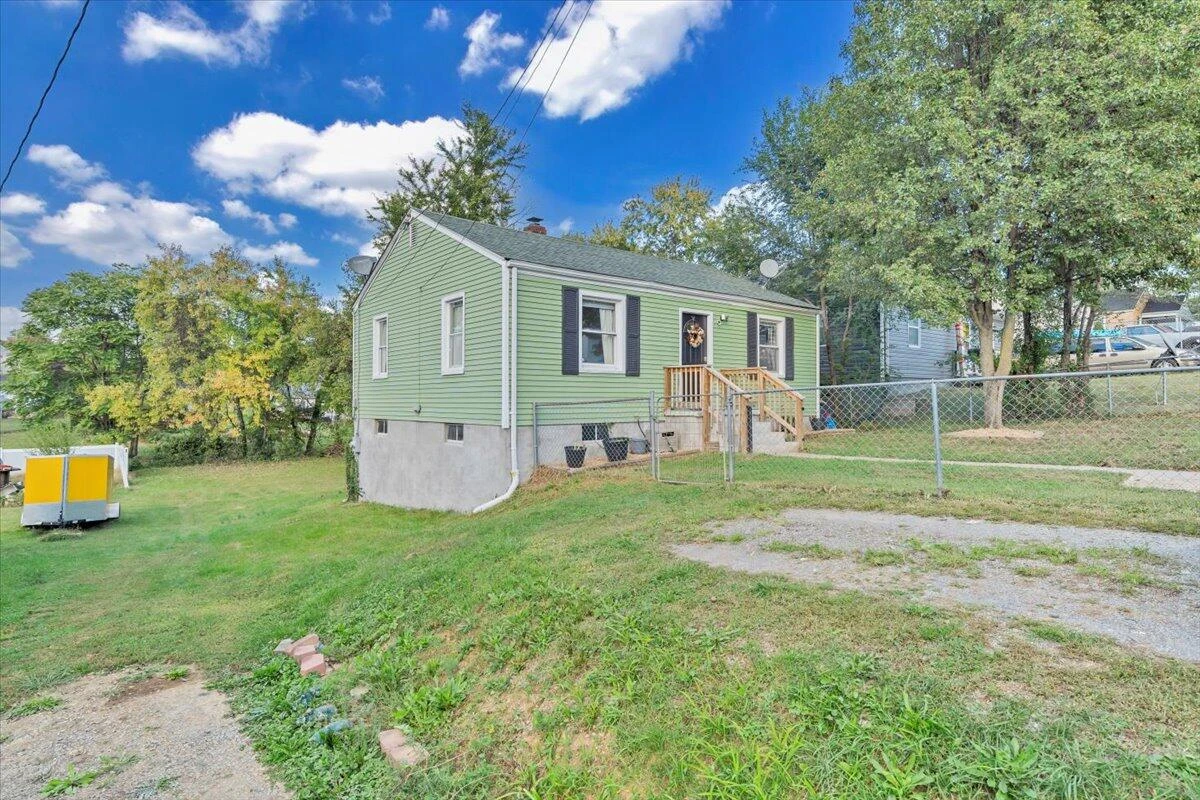 3927 Michigan AVE - Photo 26