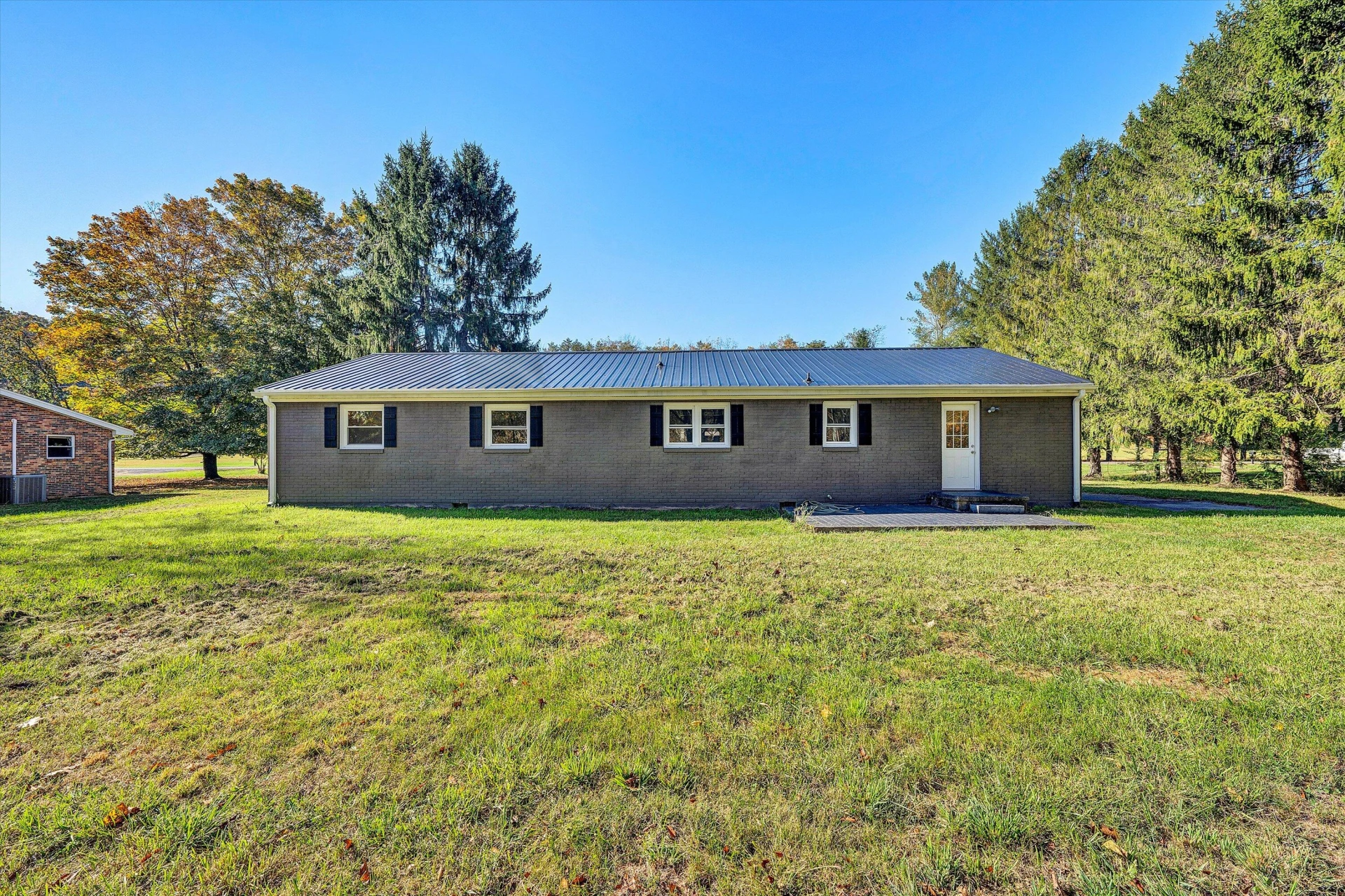 304 Broken Arrow LN - Photo 41