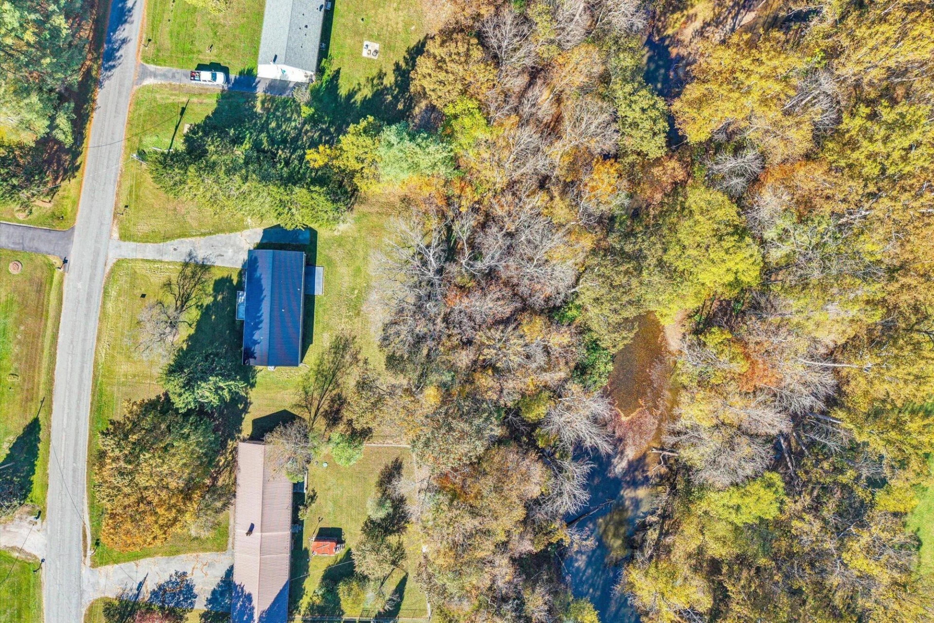 304 Broken Arrow LN - Photo 44