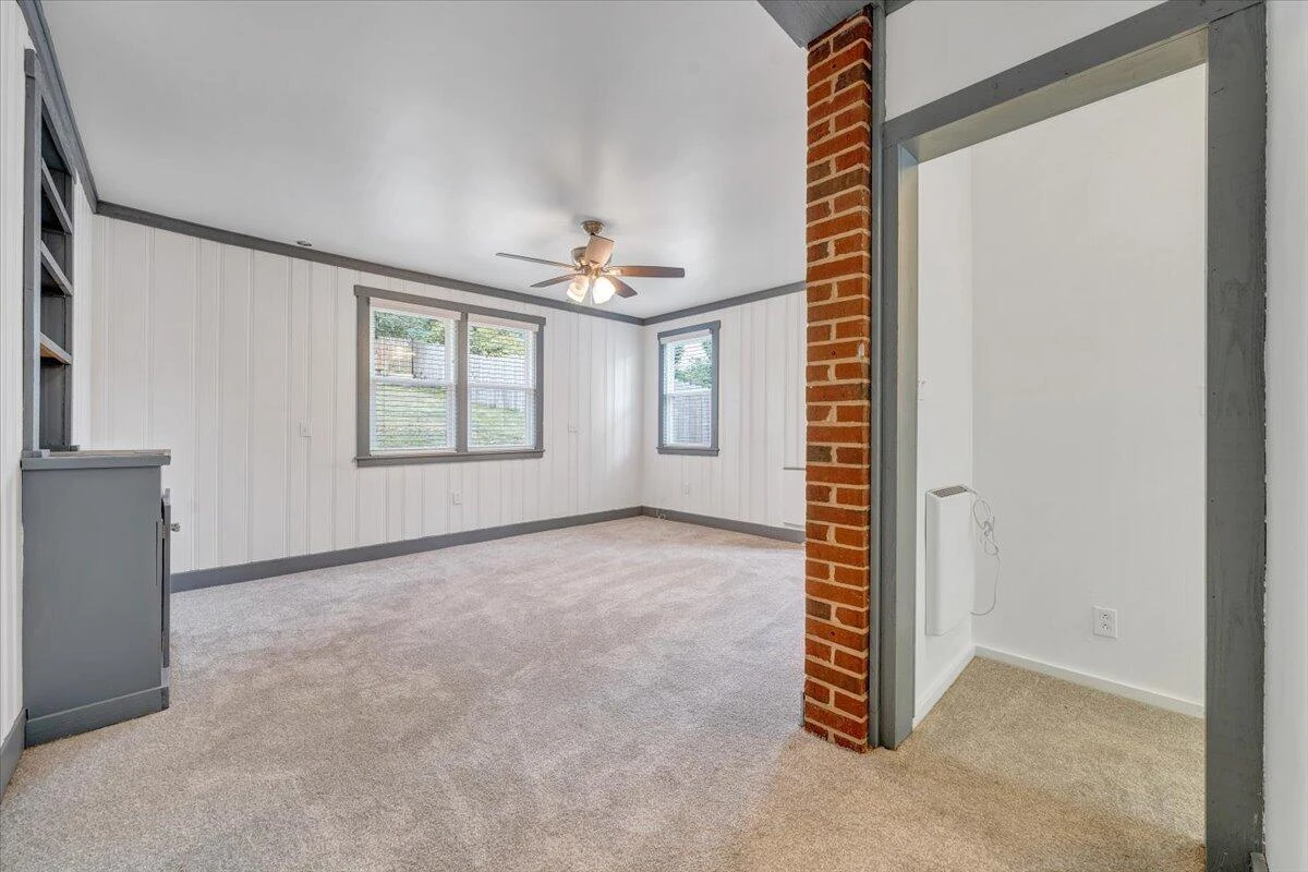 2629 Fairway DR - Photo 21