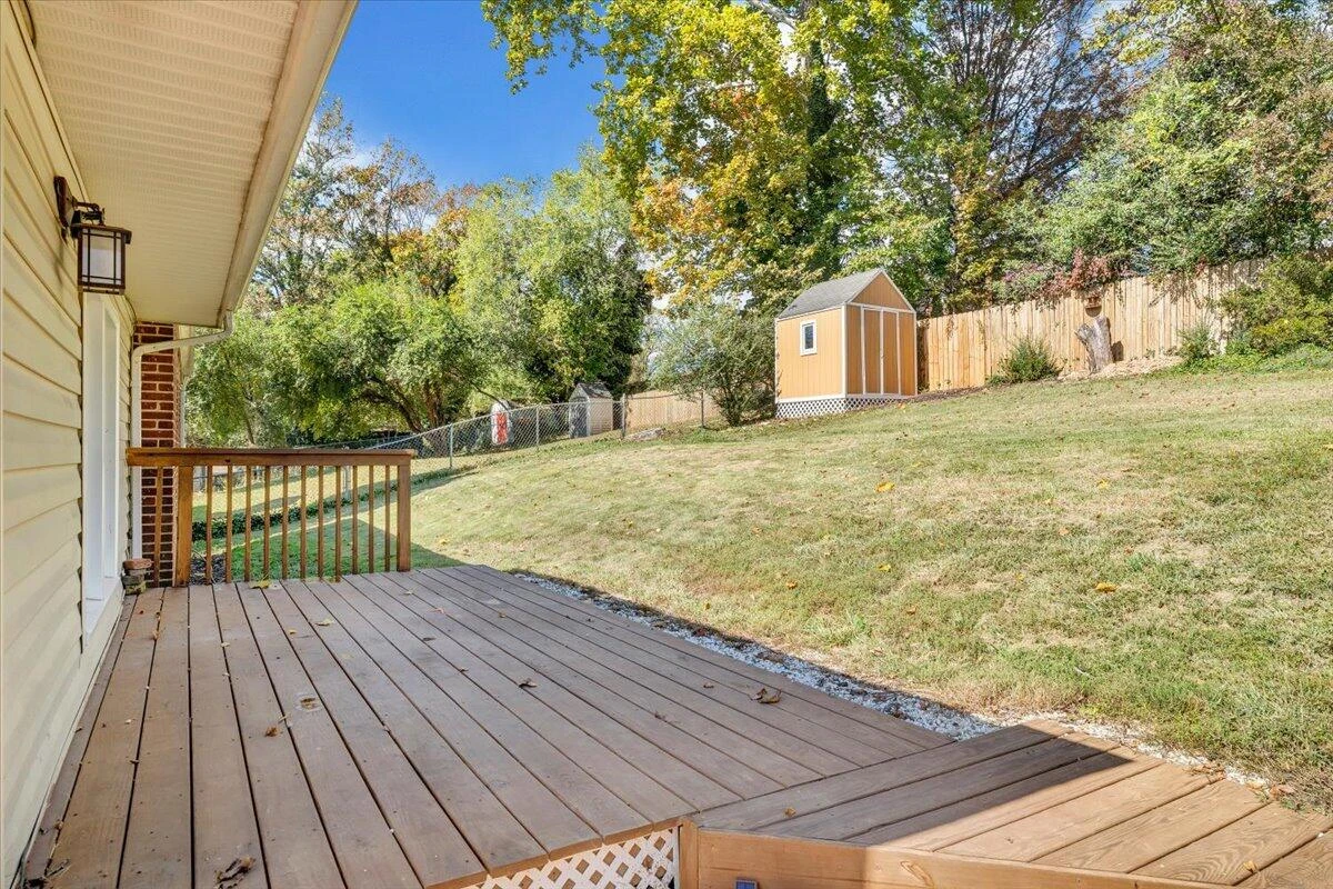 2629 Fairway DR - Photo 41