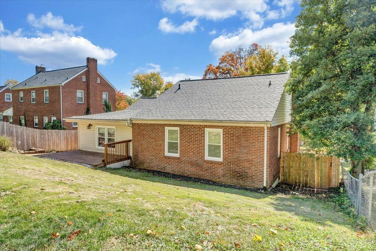 2629 Fairway DR - Photo 46