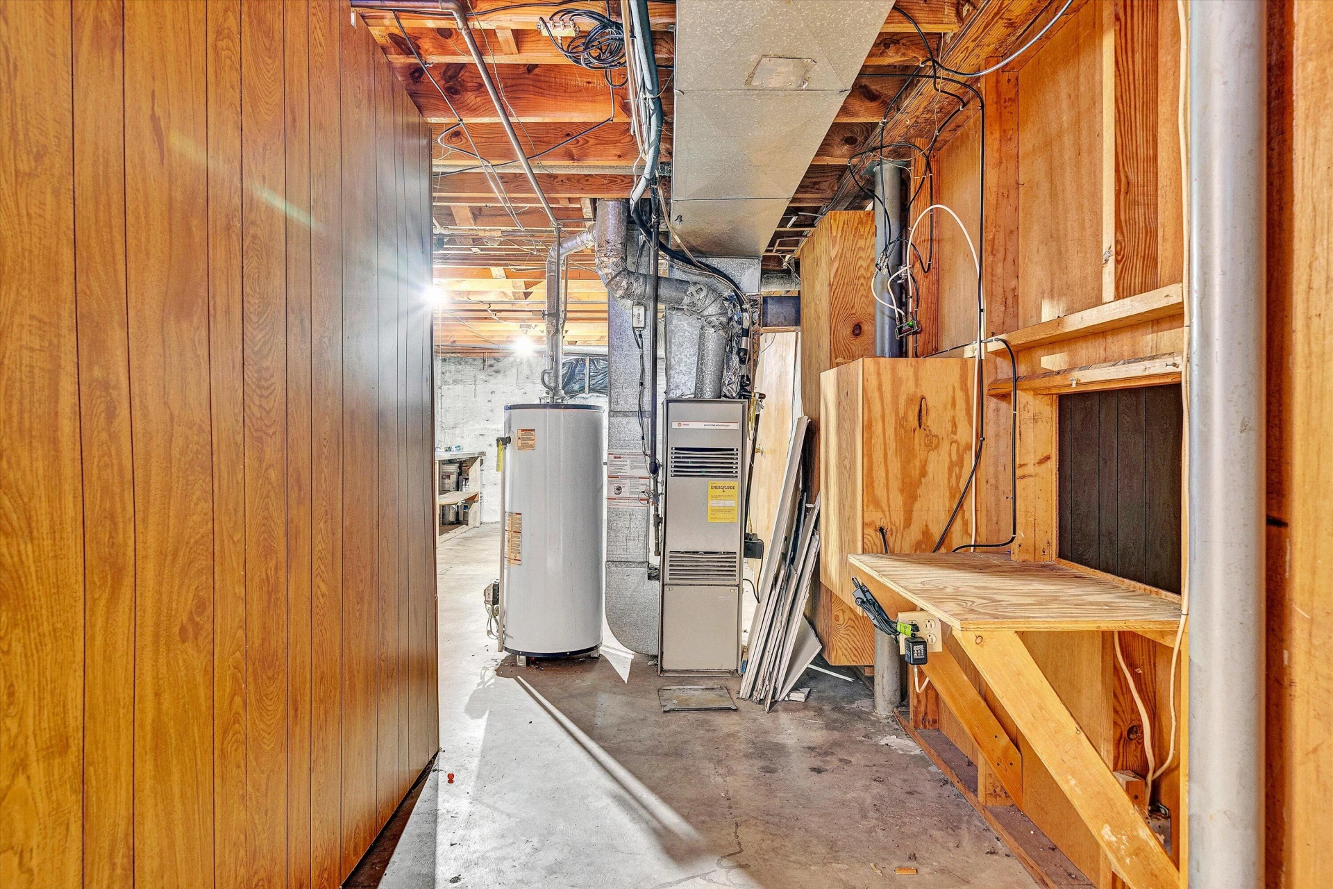 2741 Kennedy ST - Photo 17