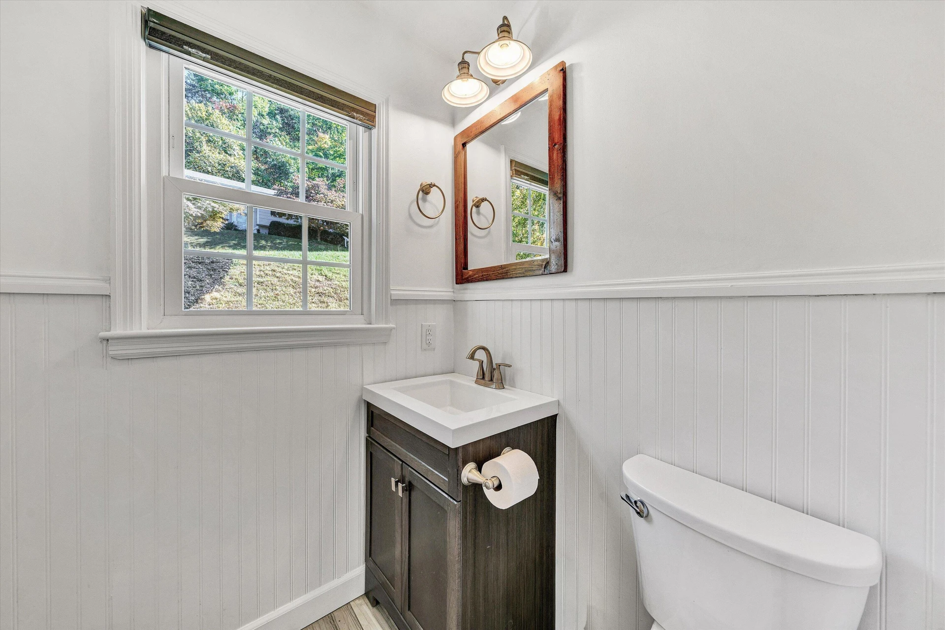 3033 Bancroft DR - Photo 25