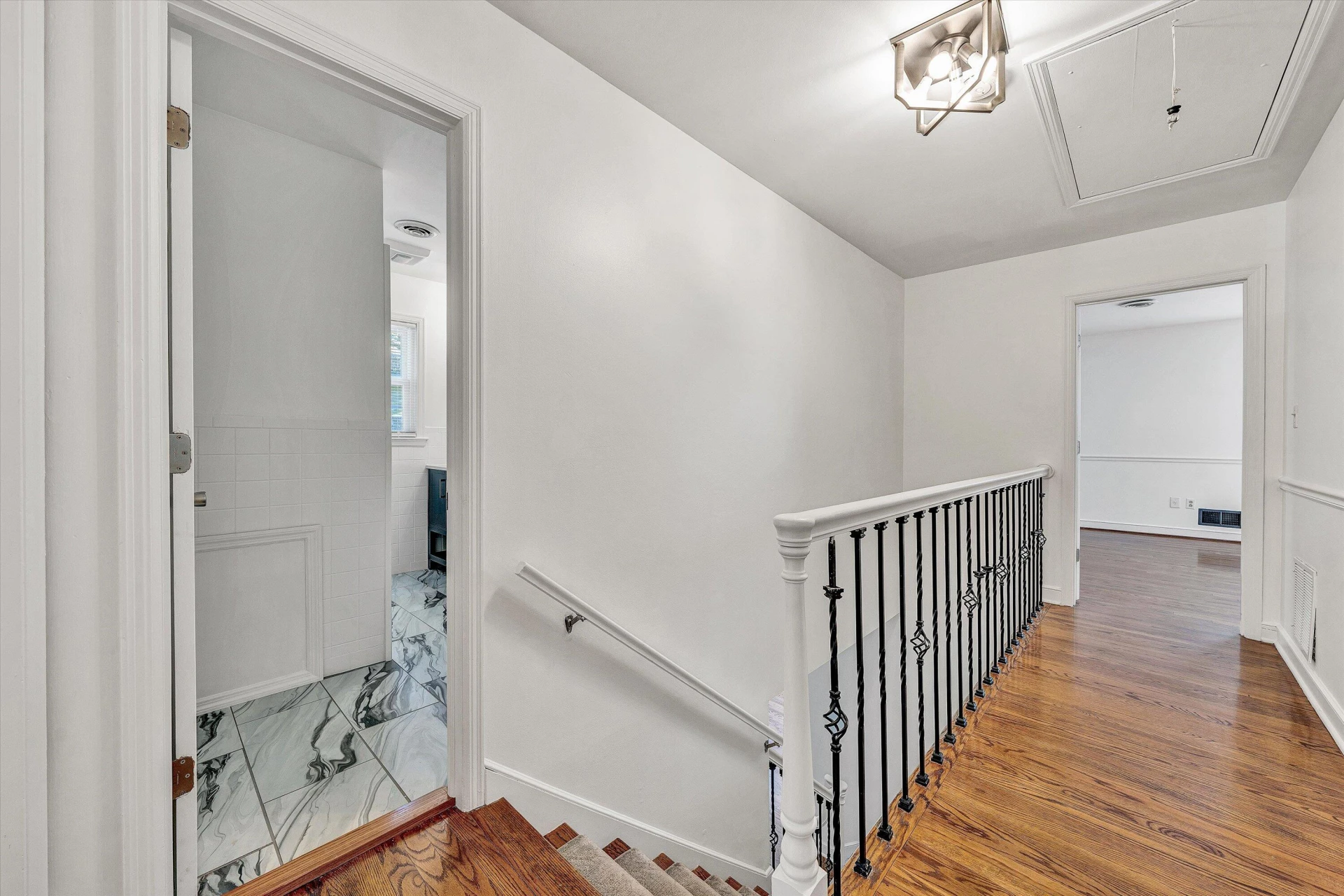 3033 Bancroft DR - Photo 33