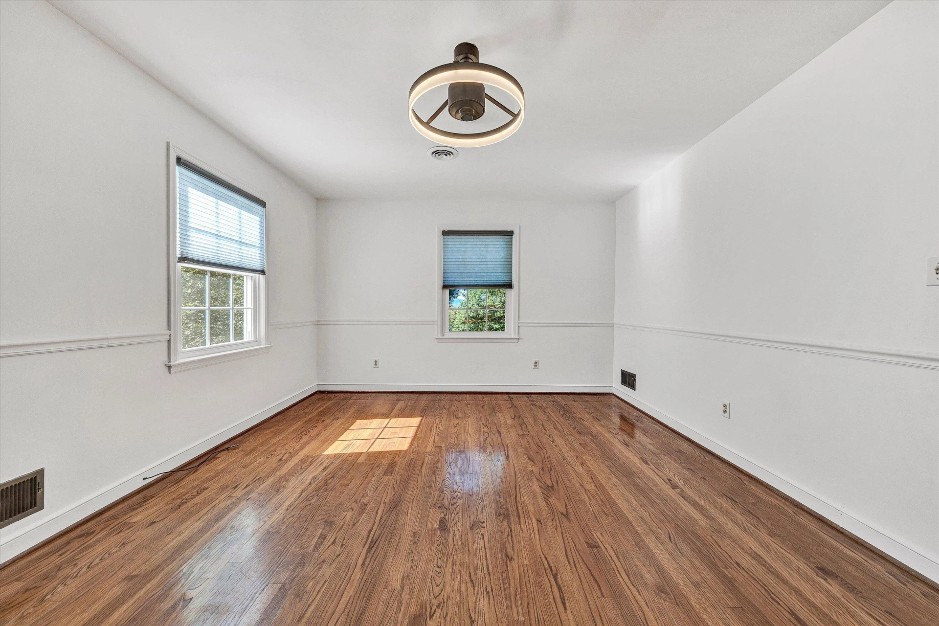3033 Bancroft DR - Photo 38