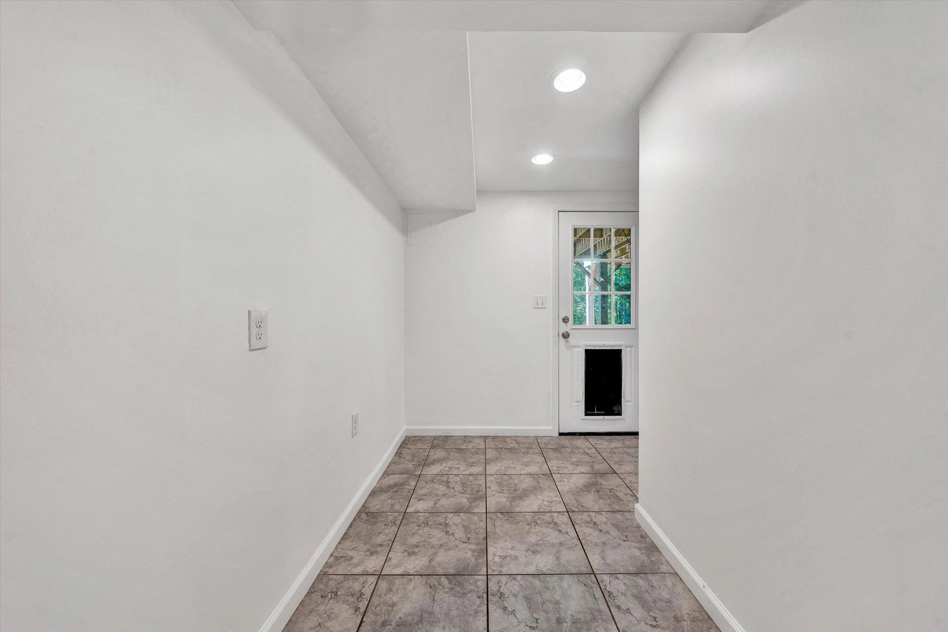 3033 Bancroft DR - Photo 50