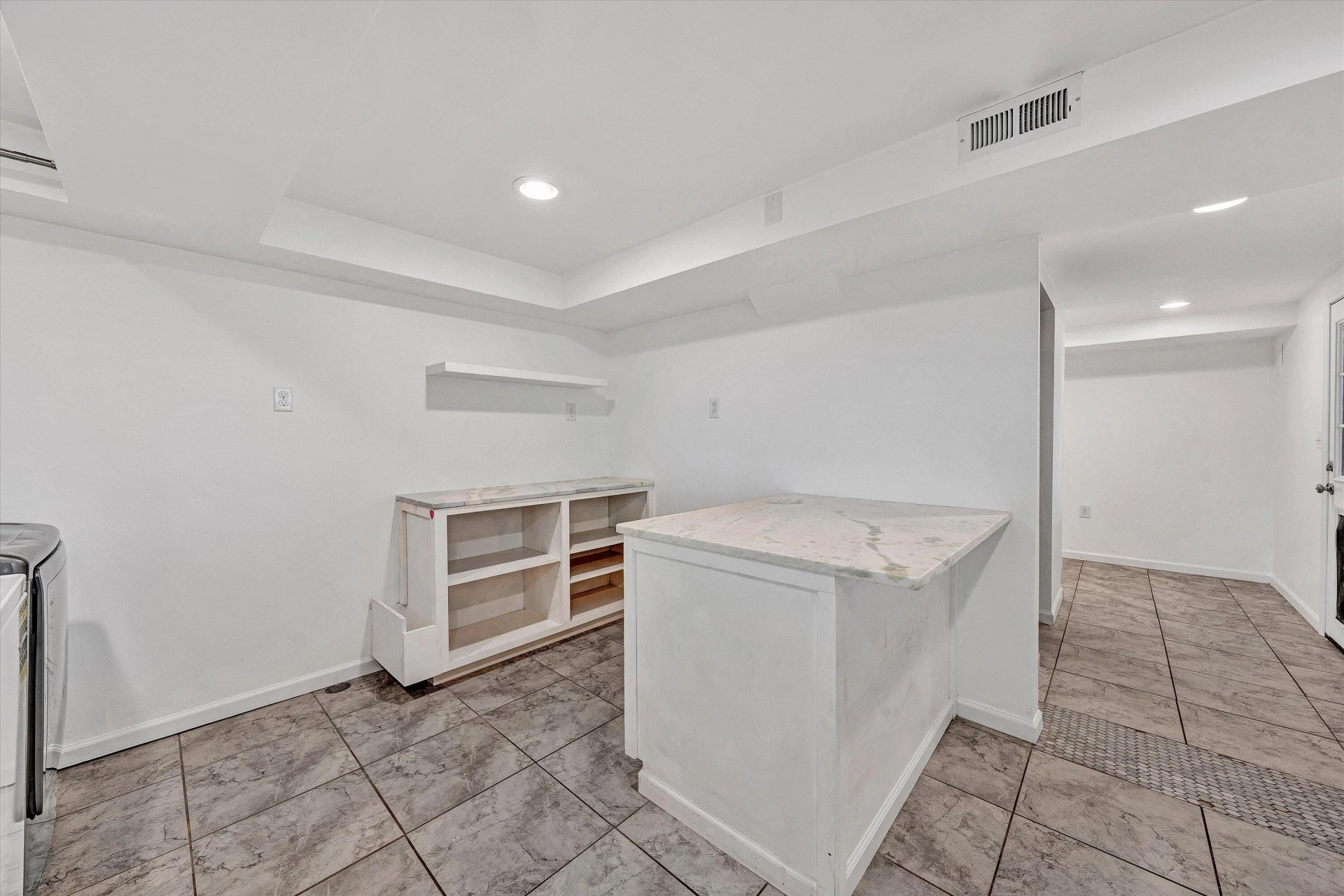 3033 Bancroft DR - Photo 52