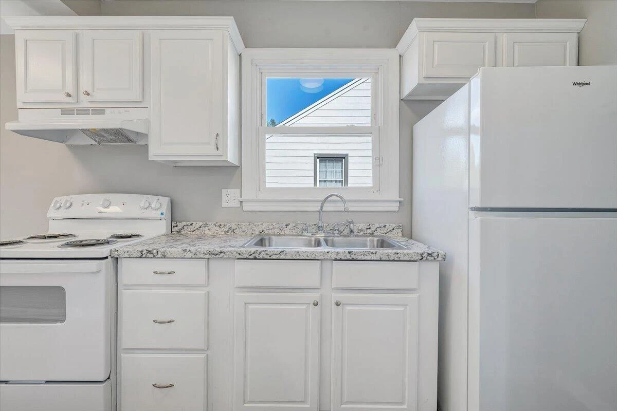 144 Courtney AVE - Photo 25