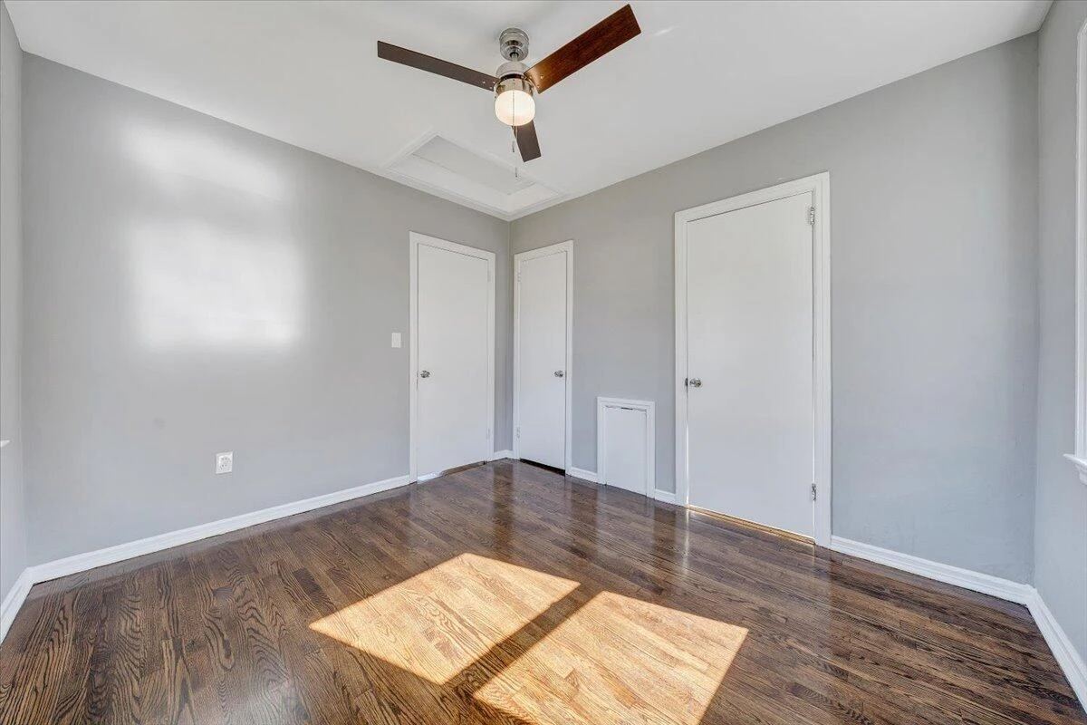 144 Courtney AVE - Photo 32
