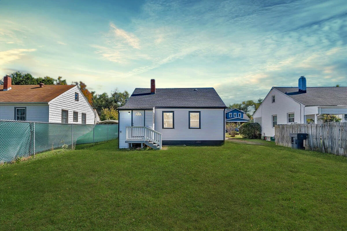 144 Courtney AVE - Photo 5