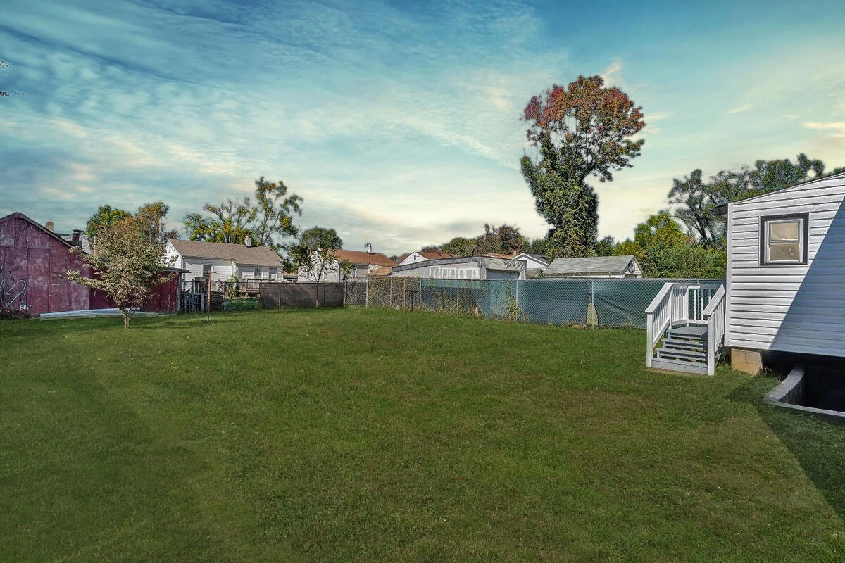 144 Courtney AVE - Photo 6
