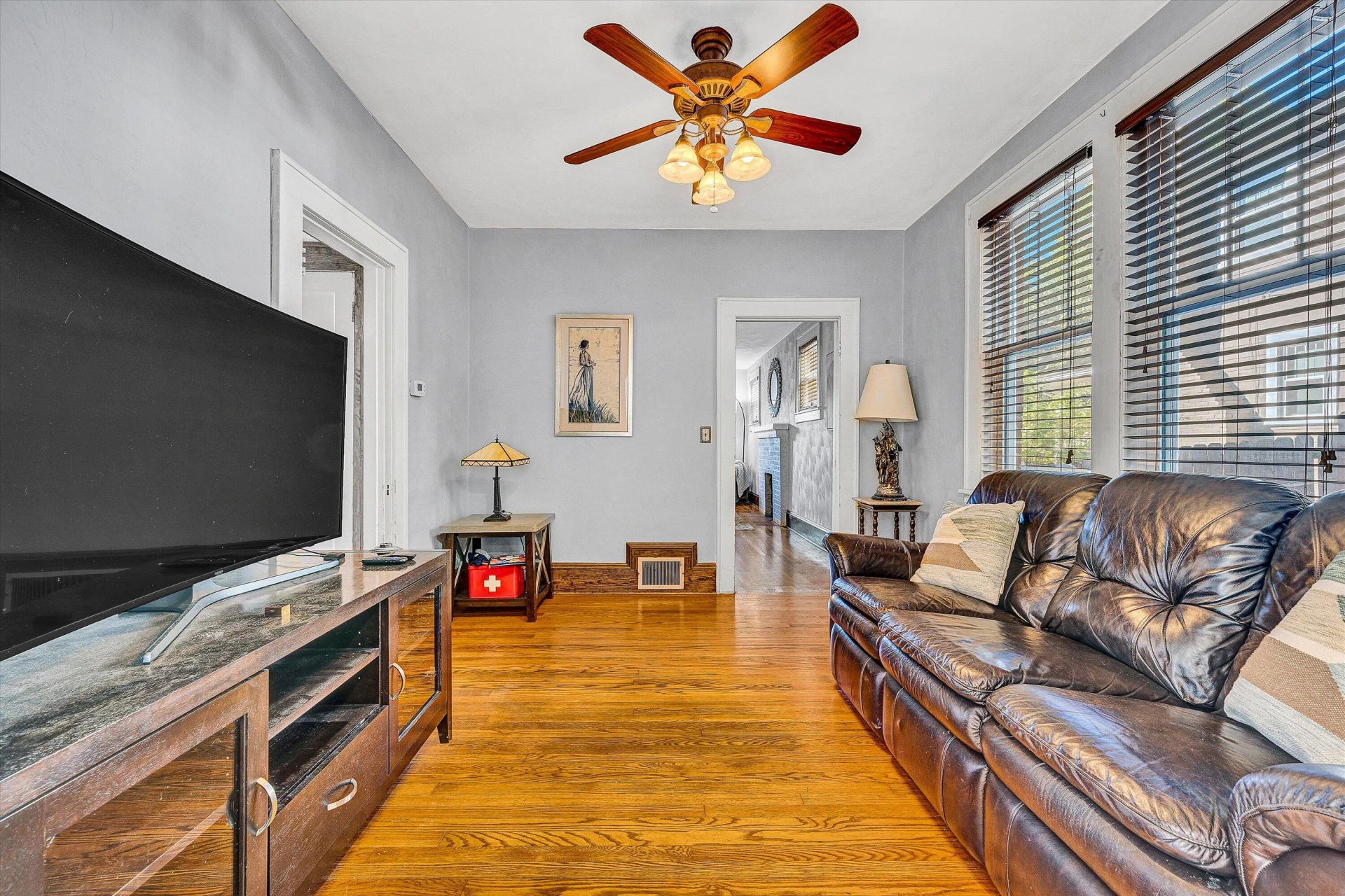 1013 Howbert AVE - Photo 19