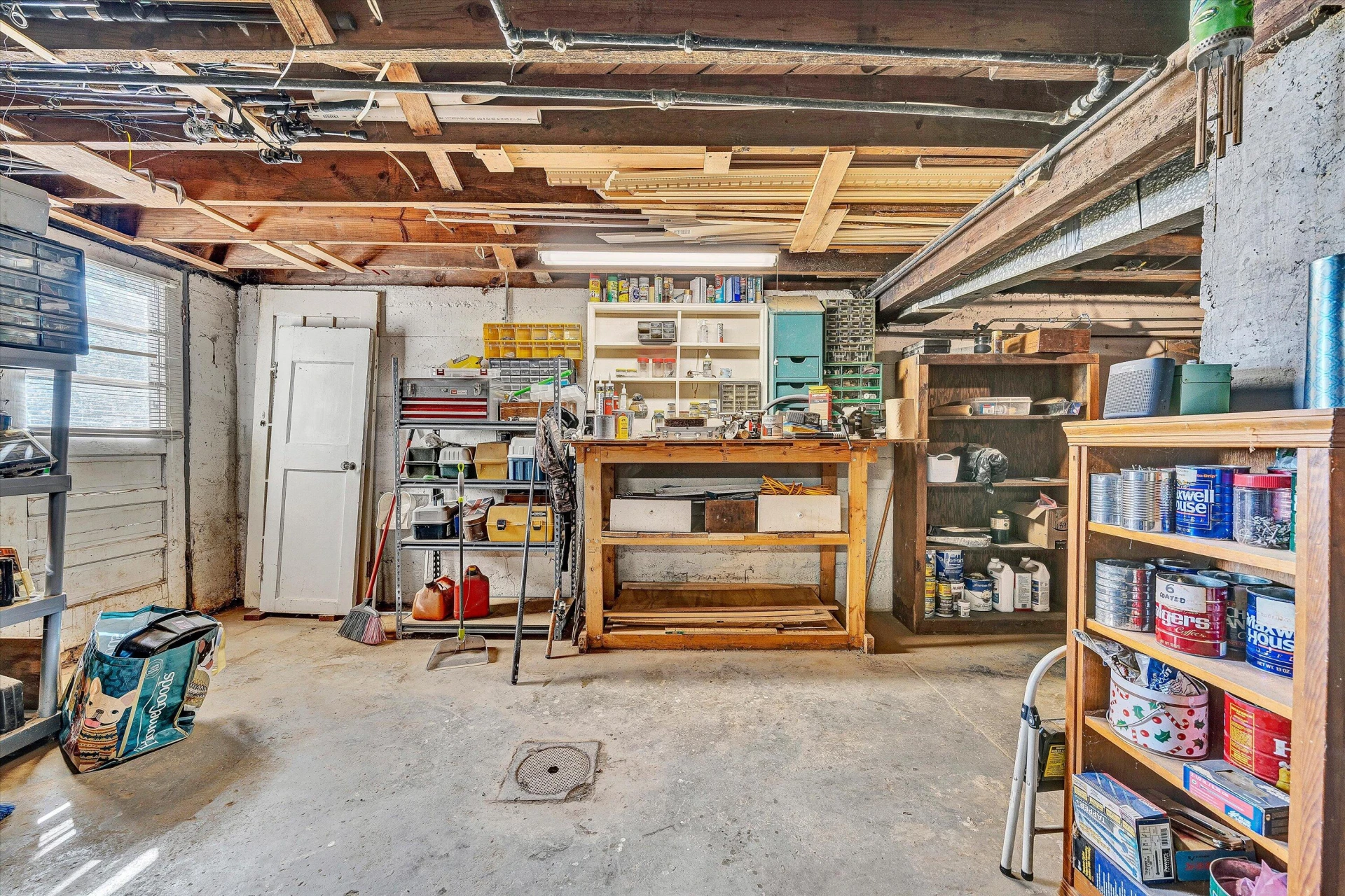 1013 Howbert AVE - Photo 31