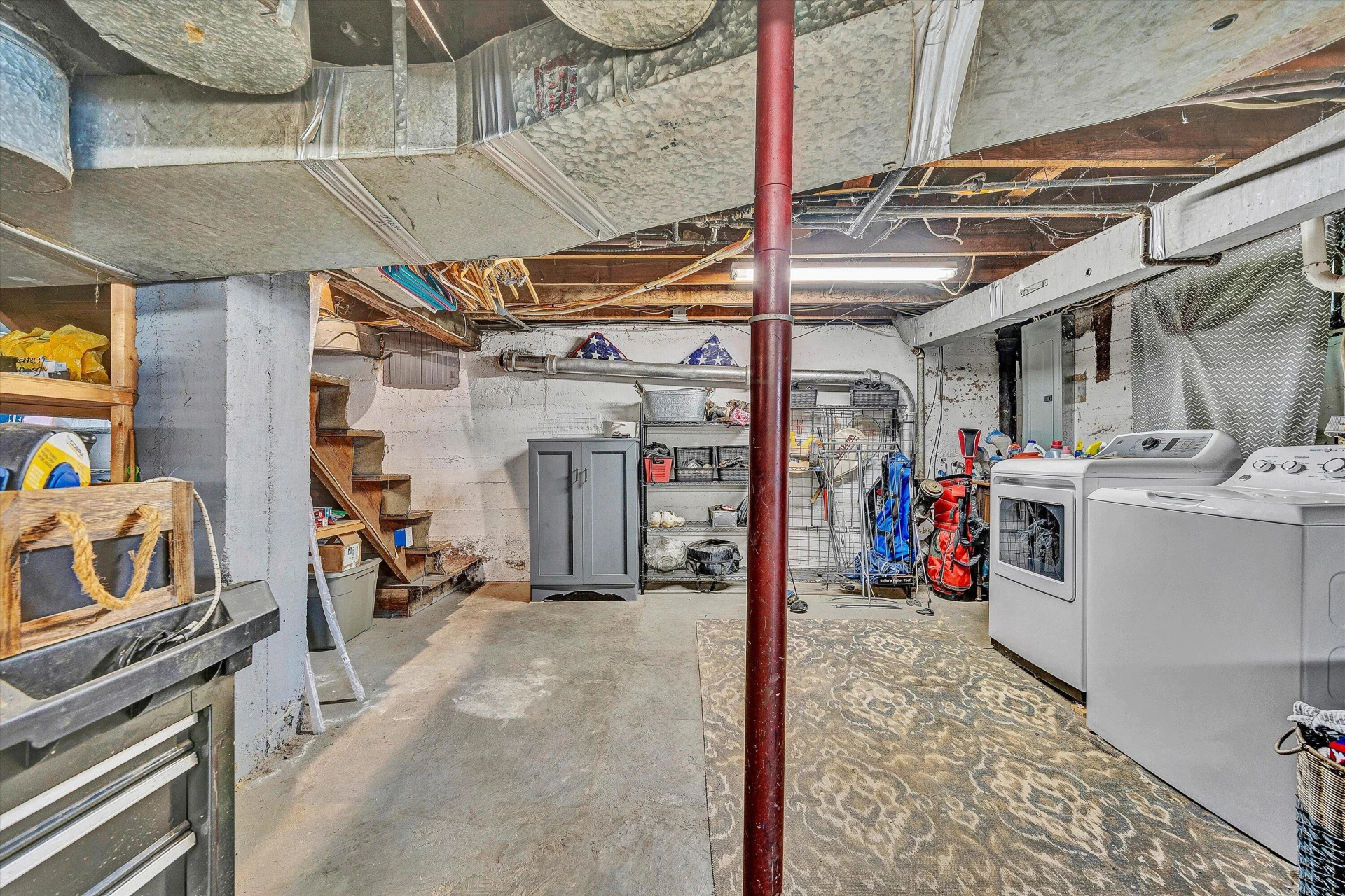 1013 Howbert AVE - Photo 32