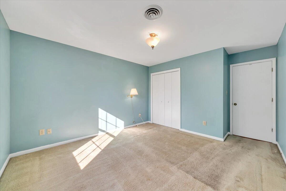 2102 Stephenson AVE #22 - Photo 52