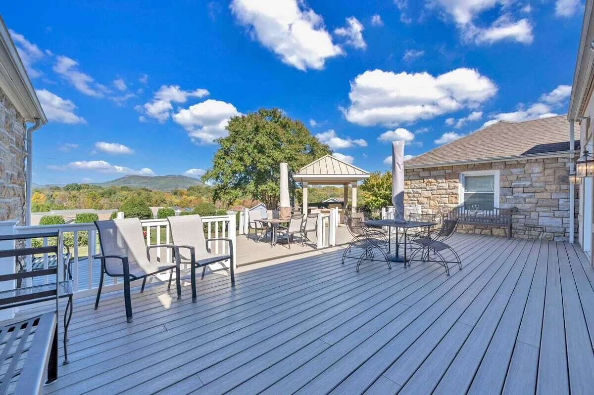 714 Battery DR - Photo 31