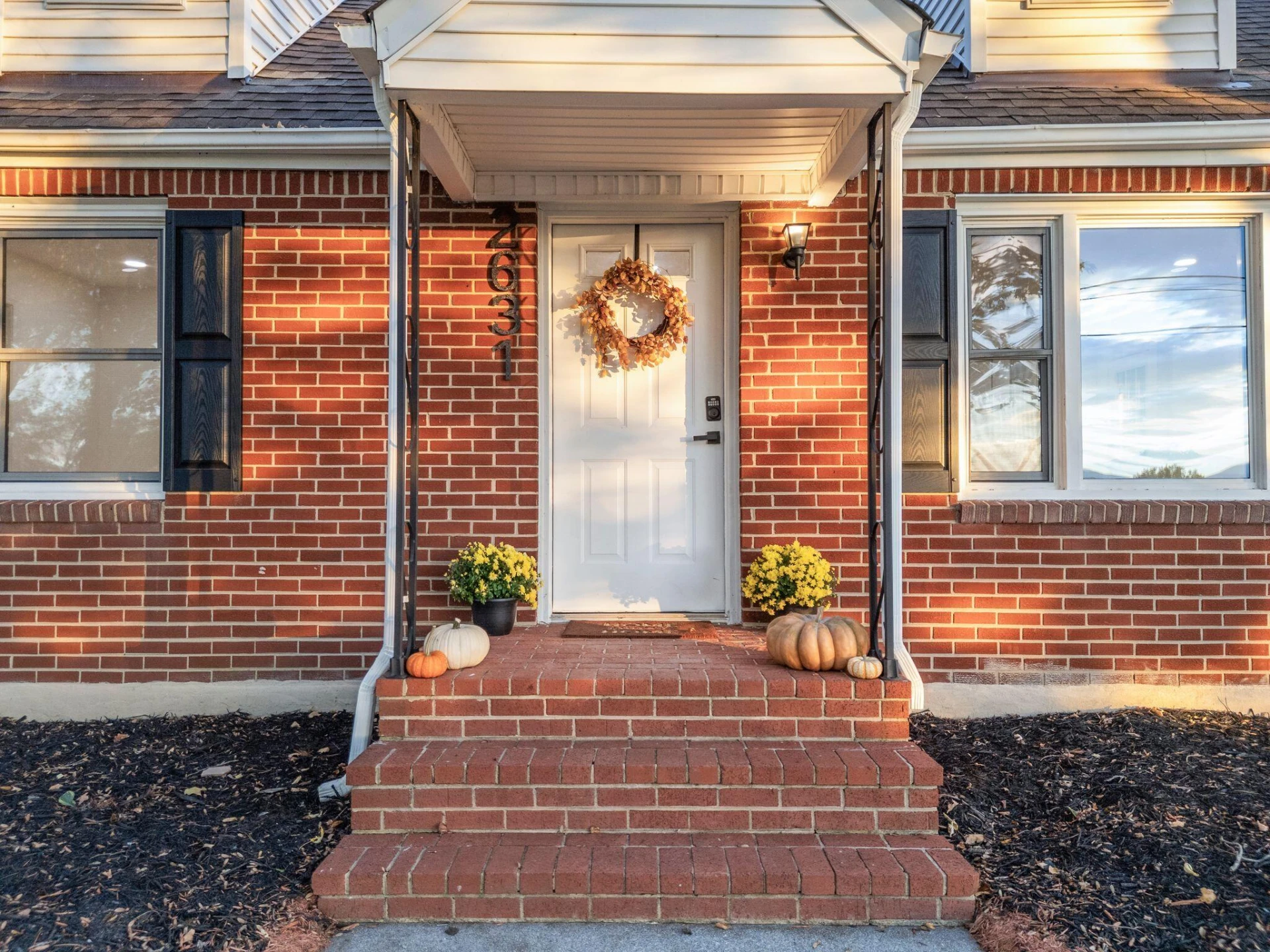 2631 Idlewild BLVD - Photo 2
