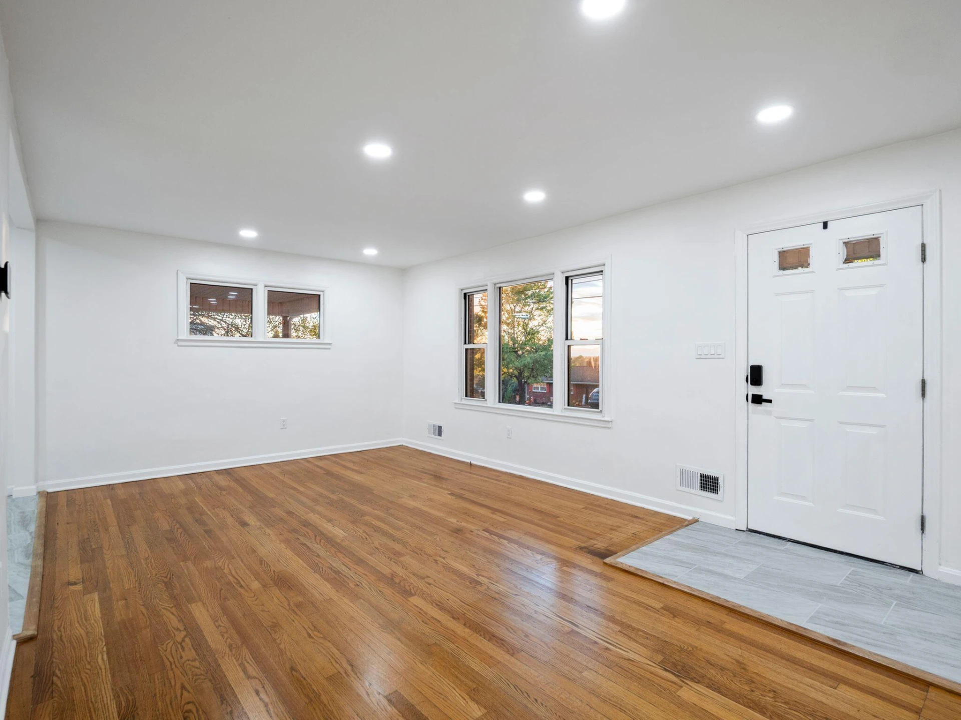 2631 Idlewild BLVD - Photo 4