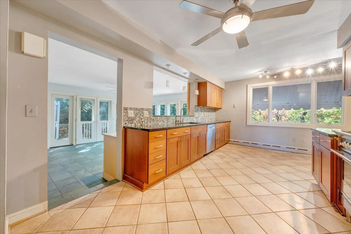 2644 Robin Hood RD - Photo 24