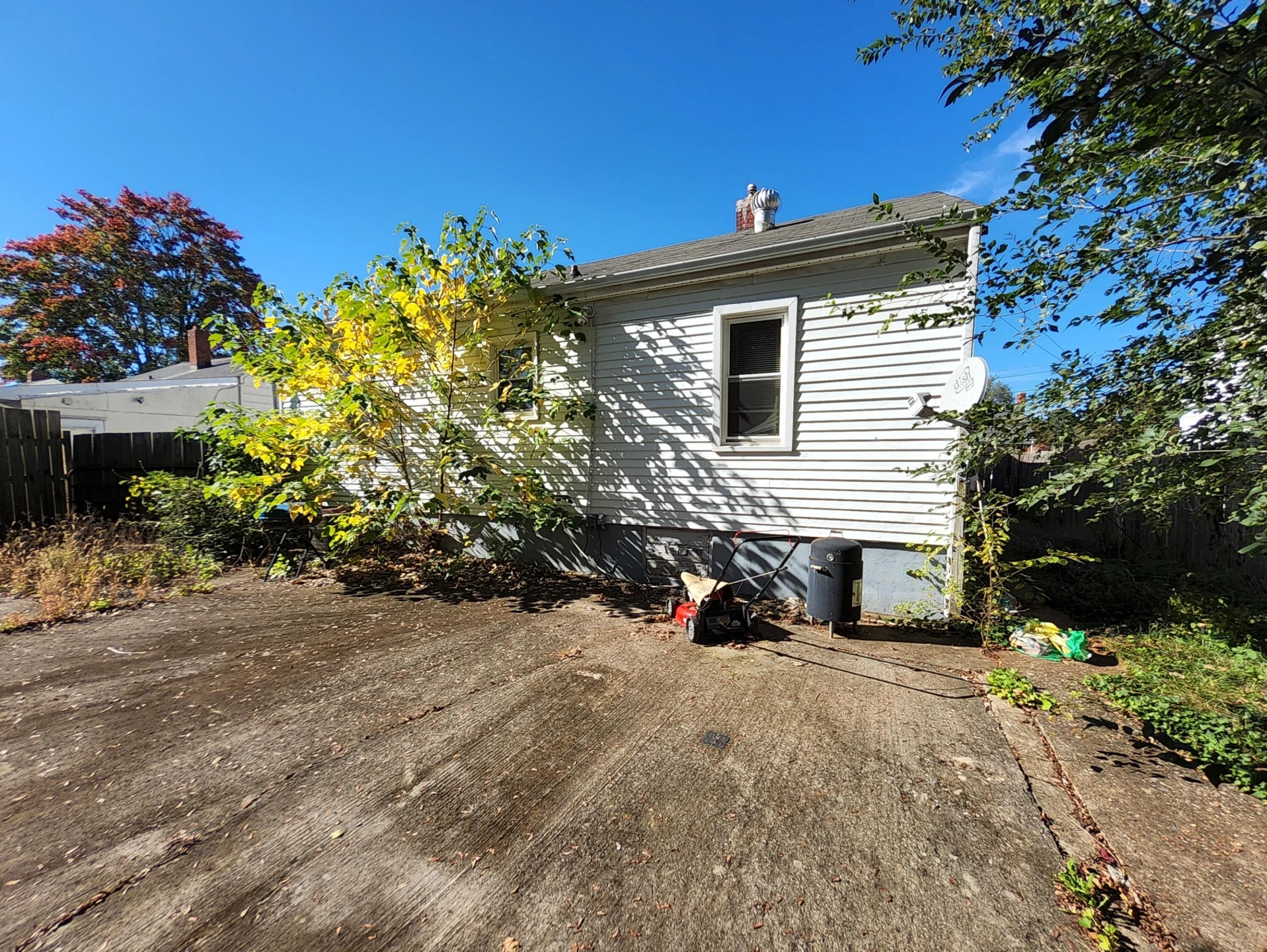 3219 Yardley DR - Photo 11