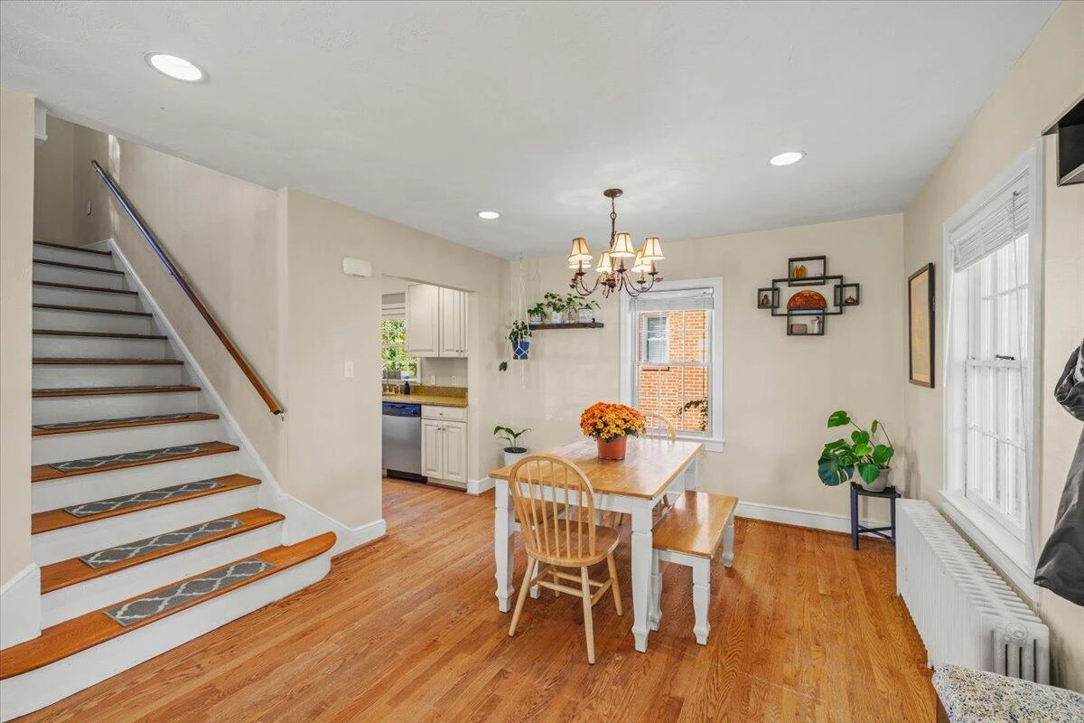 2232 Lincoln AVE - Photo 14