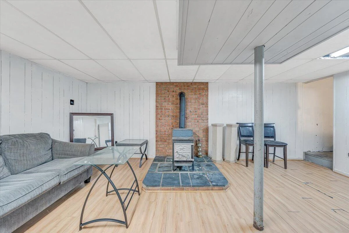 4758 Jacklin DR - Photo 17