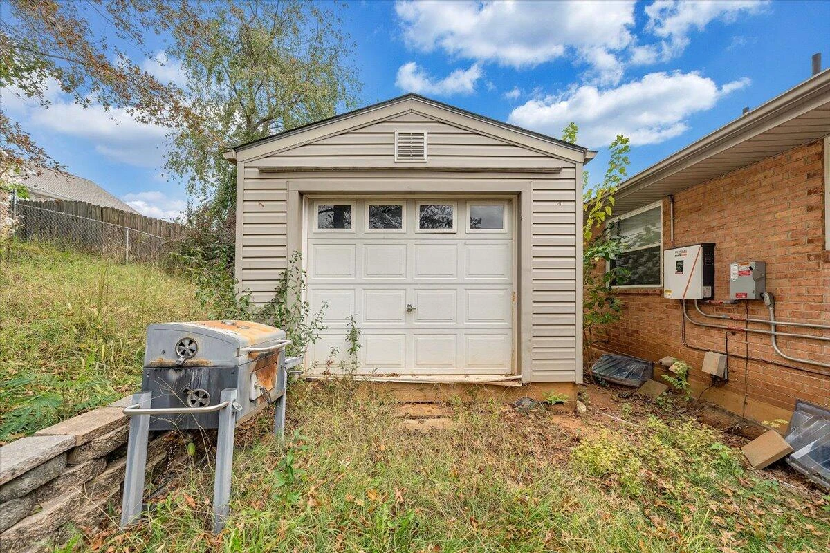 4758 Jacklin DR - Photo 22