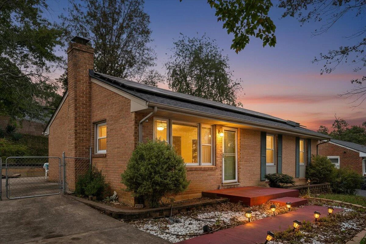 4758 Jacklin DR - Photo 26