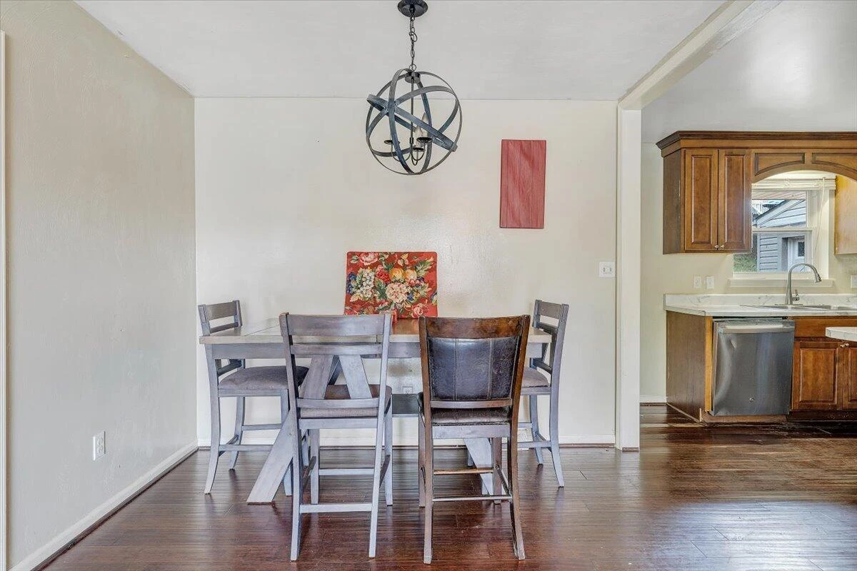 4758 Jacklin DR - Photo 8