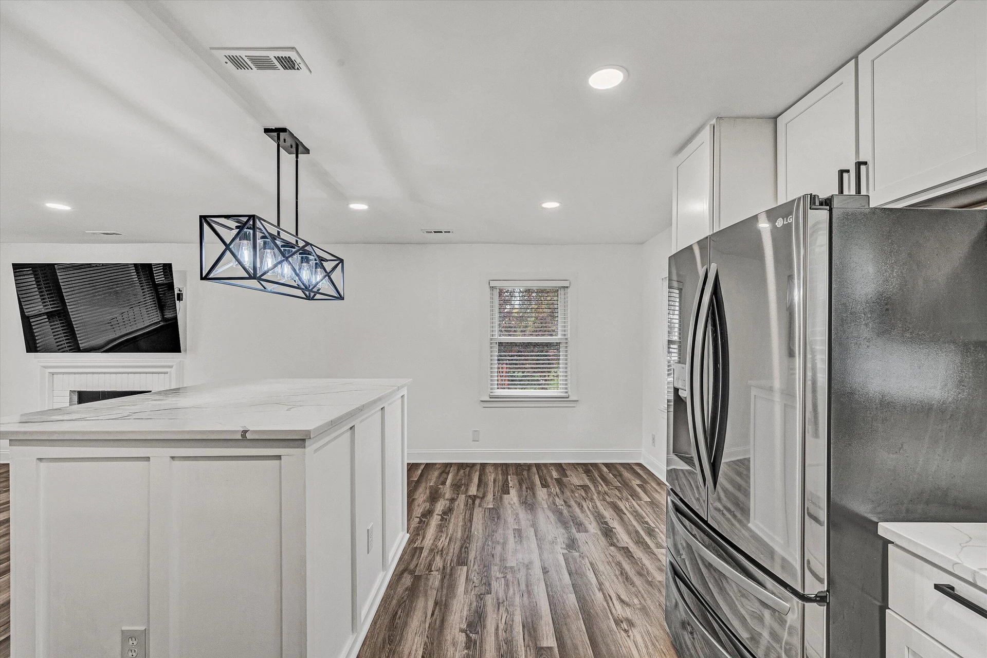 4429 Ben ST - Photo 11