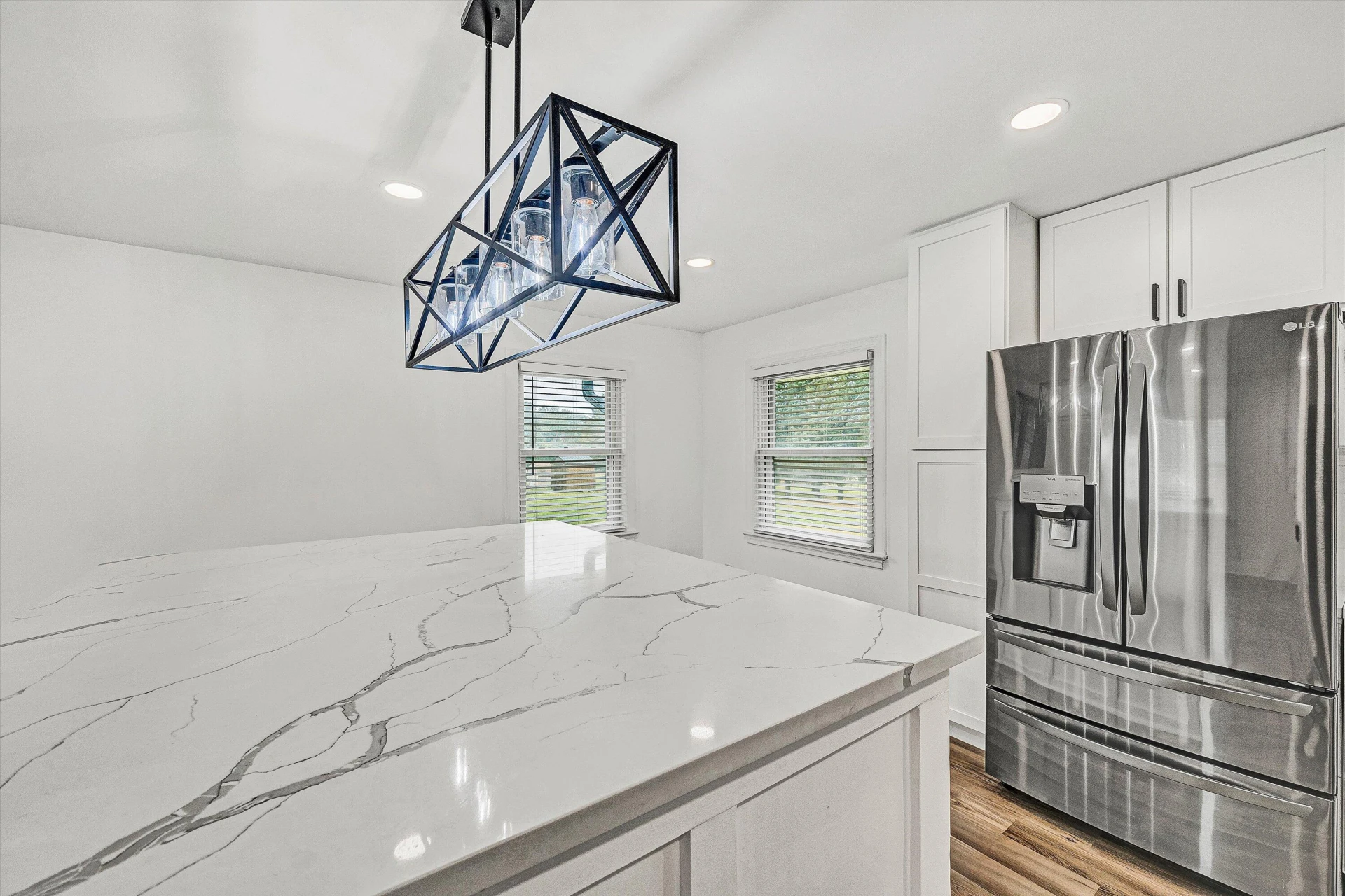 4429 Ben ST - Photo 12