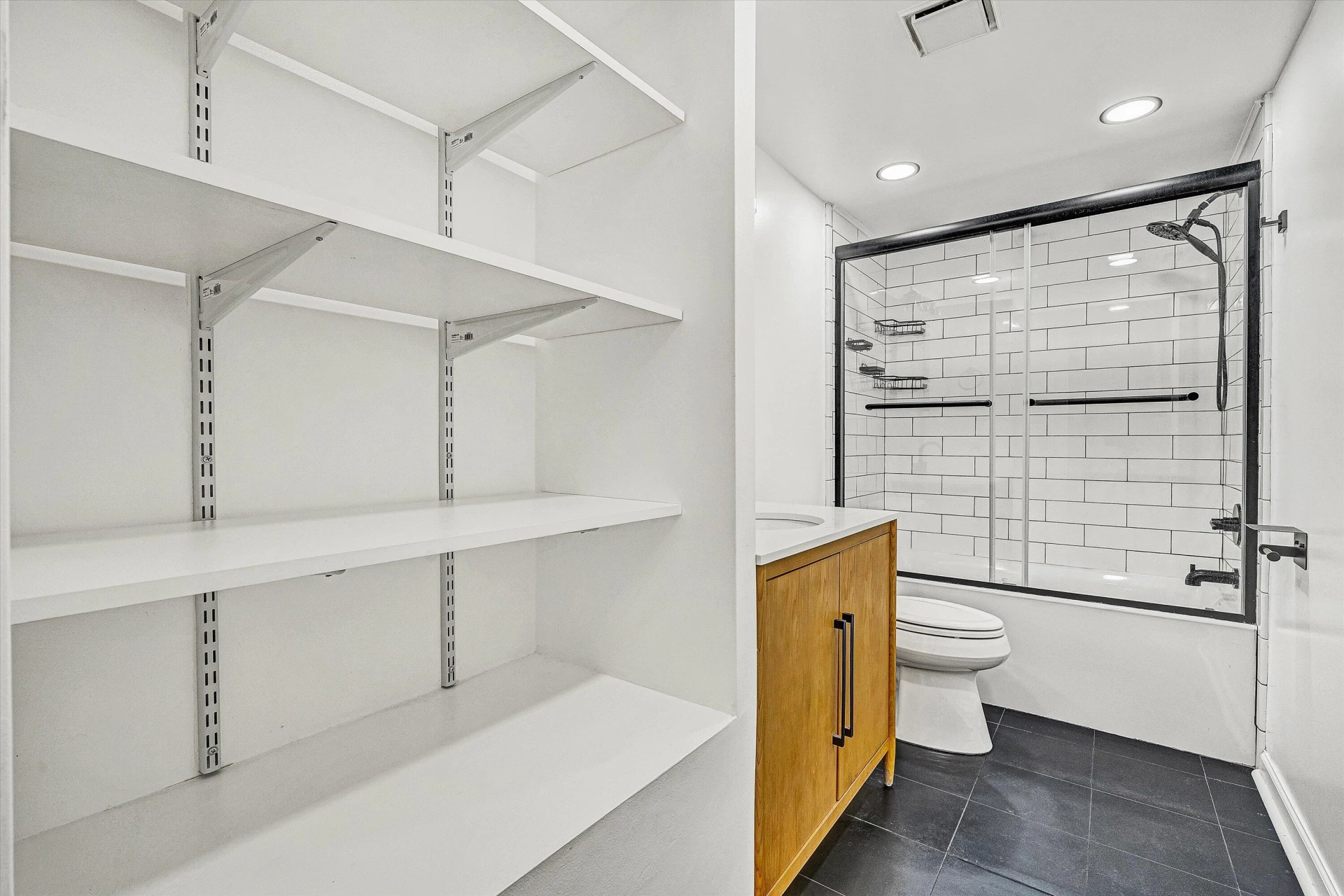 4429 Ben ST - Photo 13