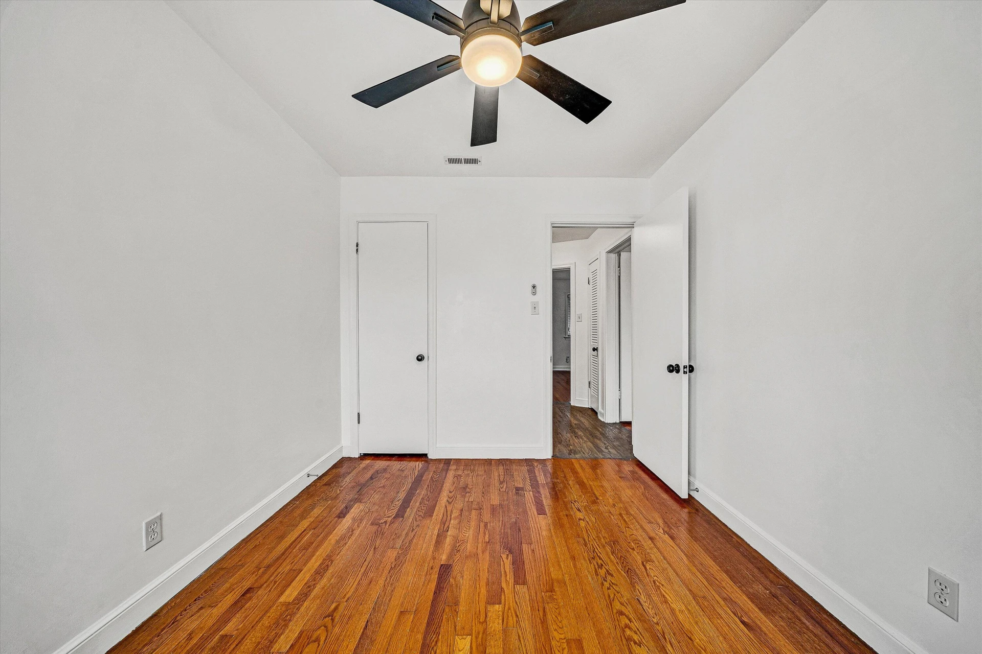 4429 Ben ST - Photo 16
