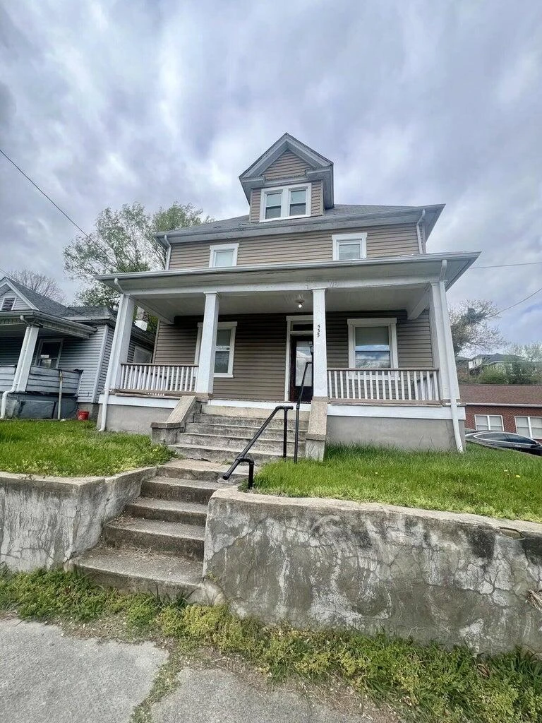 535 MADISON AVE - Photo 2