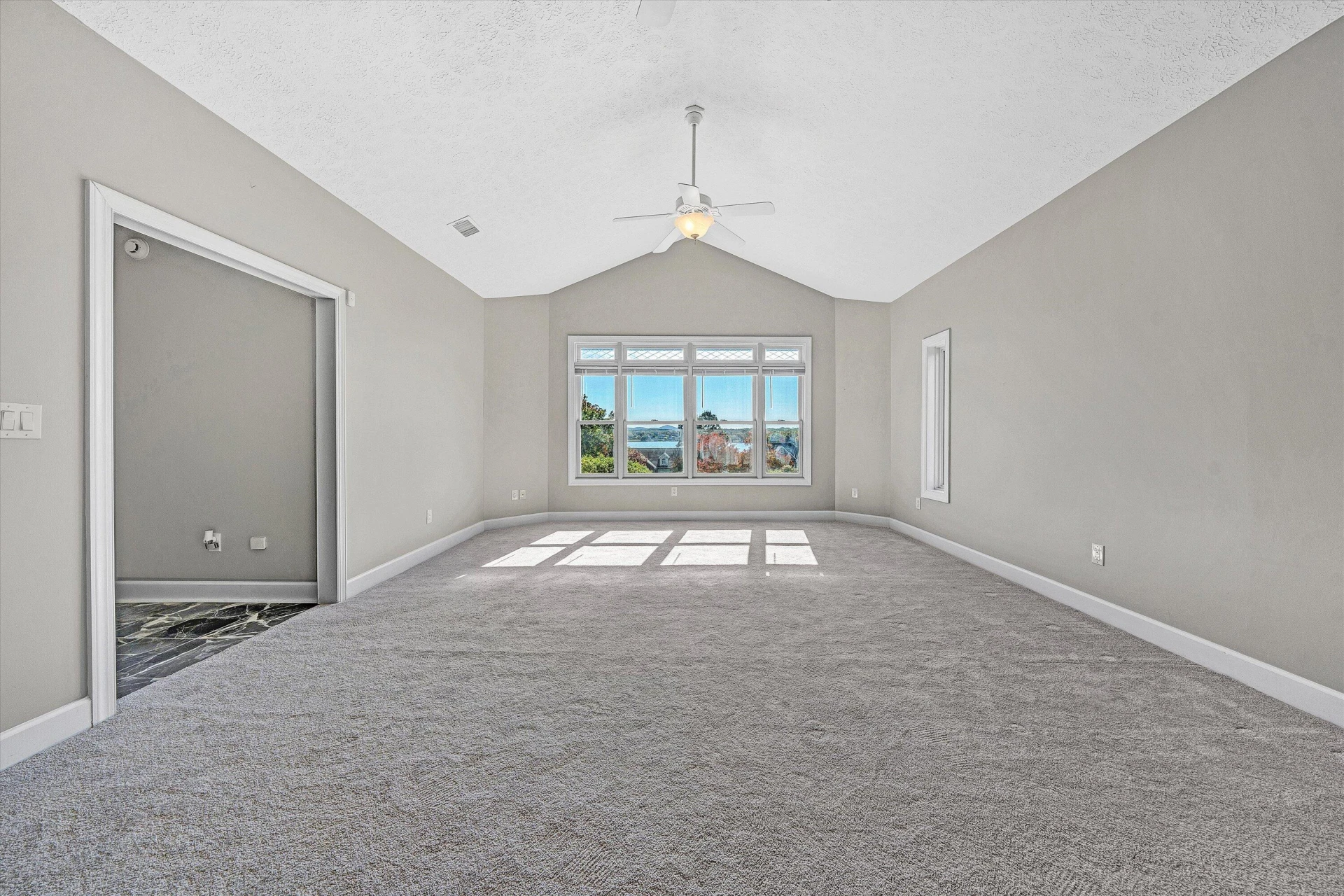 537 Calypso RD - Photo 29