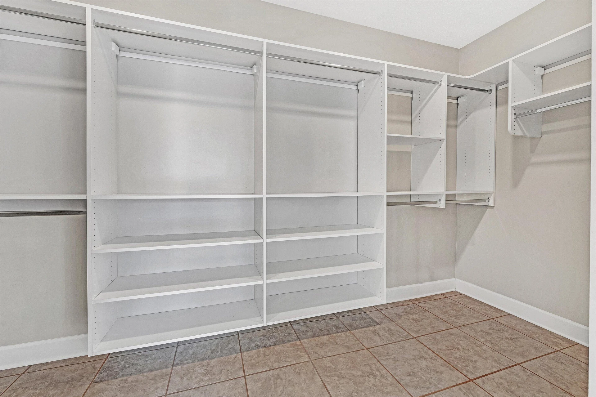 537 Calypso RD - Photo 34