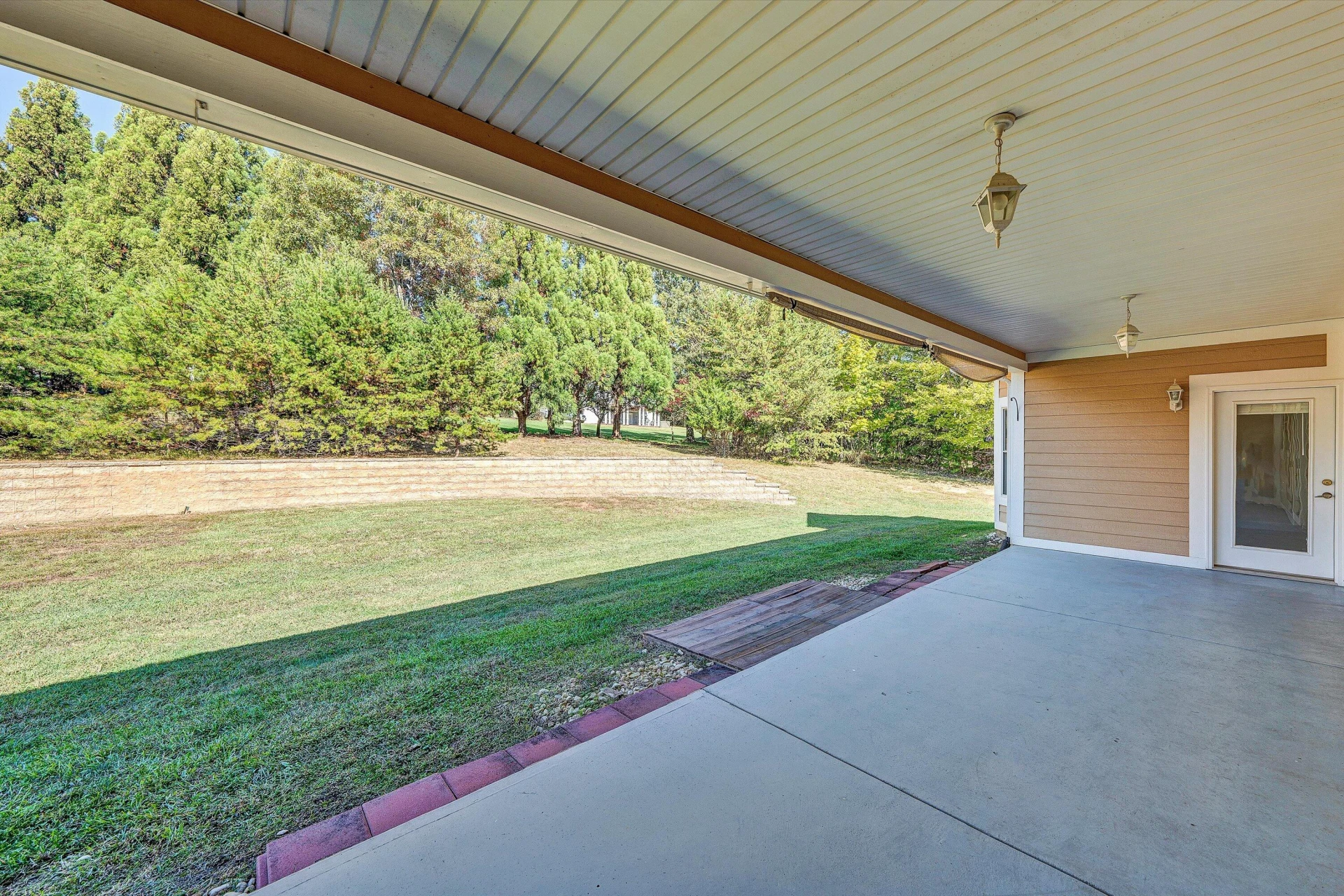 537 Calypso RD - Photo 40