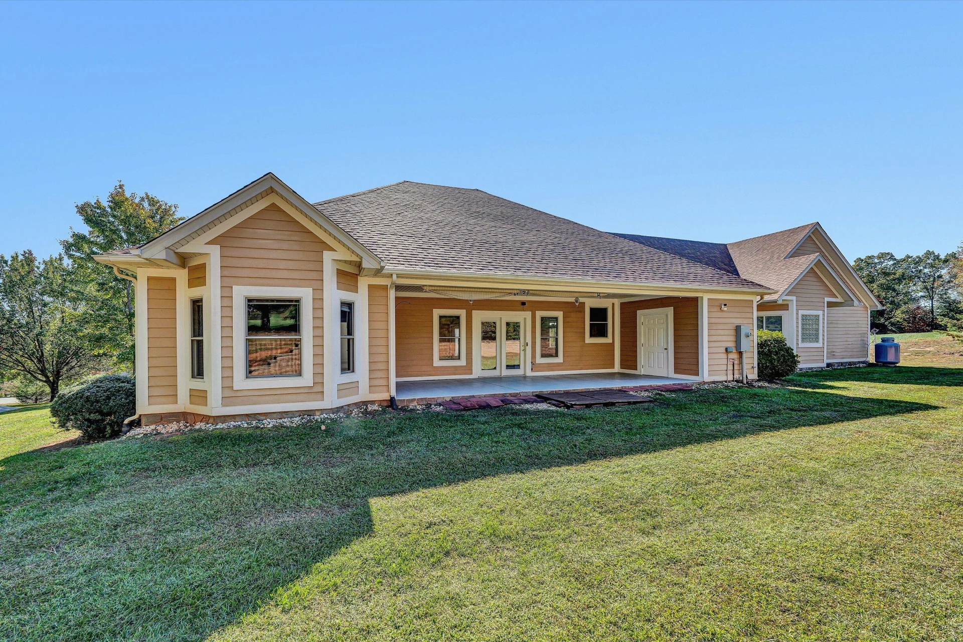537 Calypso RD - Photo 42