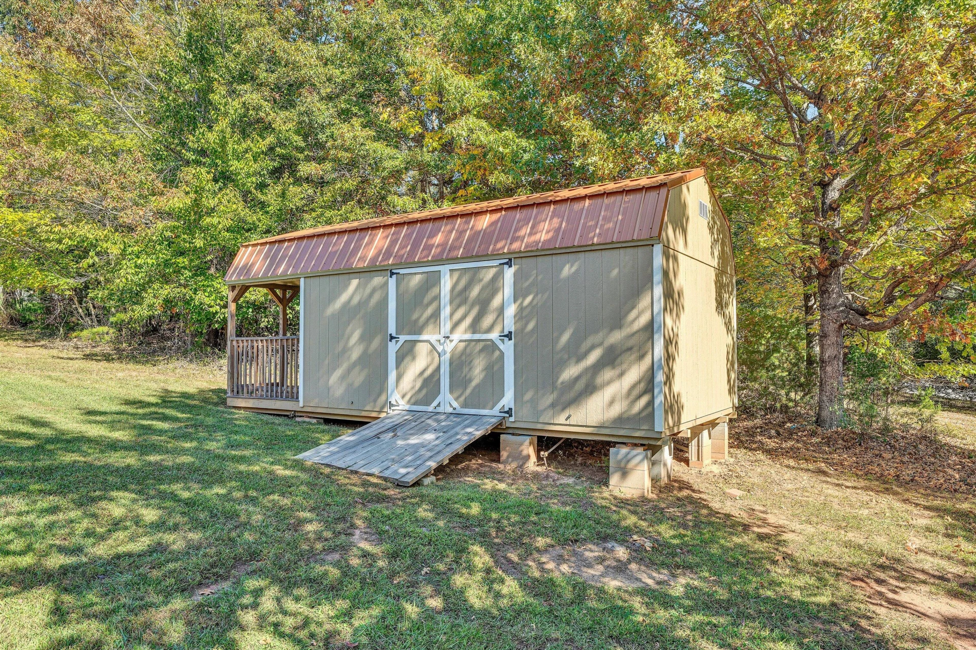 537 Calypso RD - Photo 48