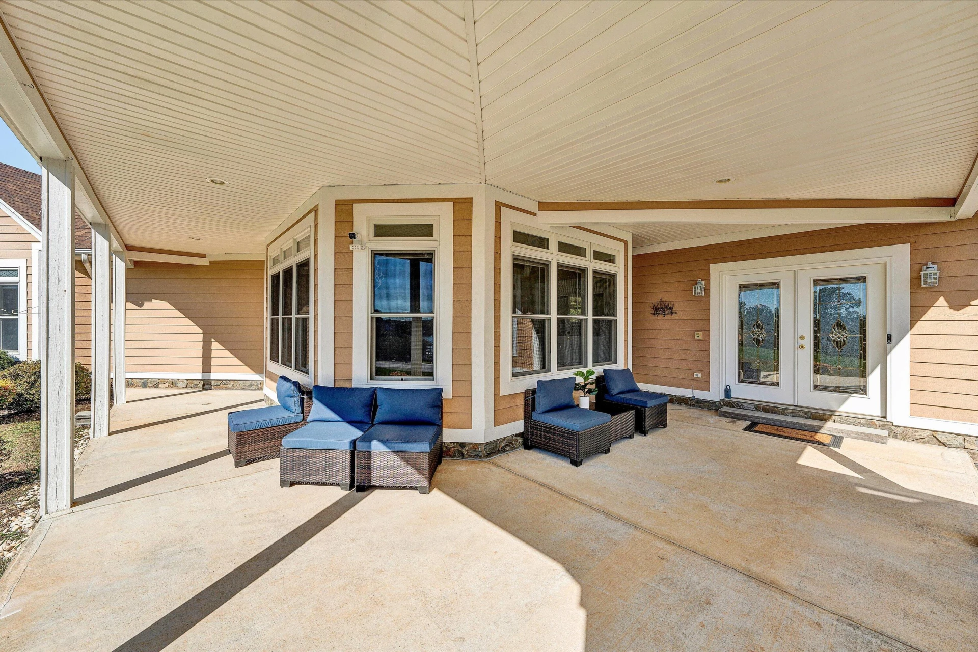 537 Calypso RD - Photo 11