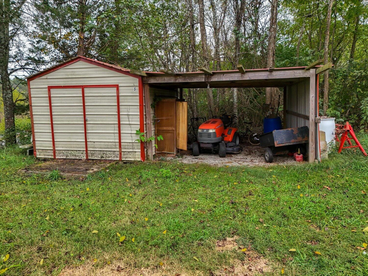 6481 Roanoke RD - Photo 21