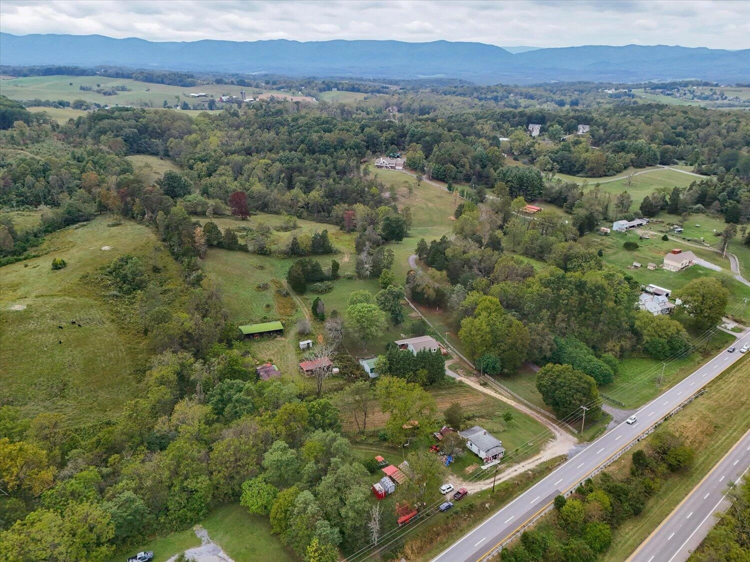 6481 Roanoke RD - Photo 28