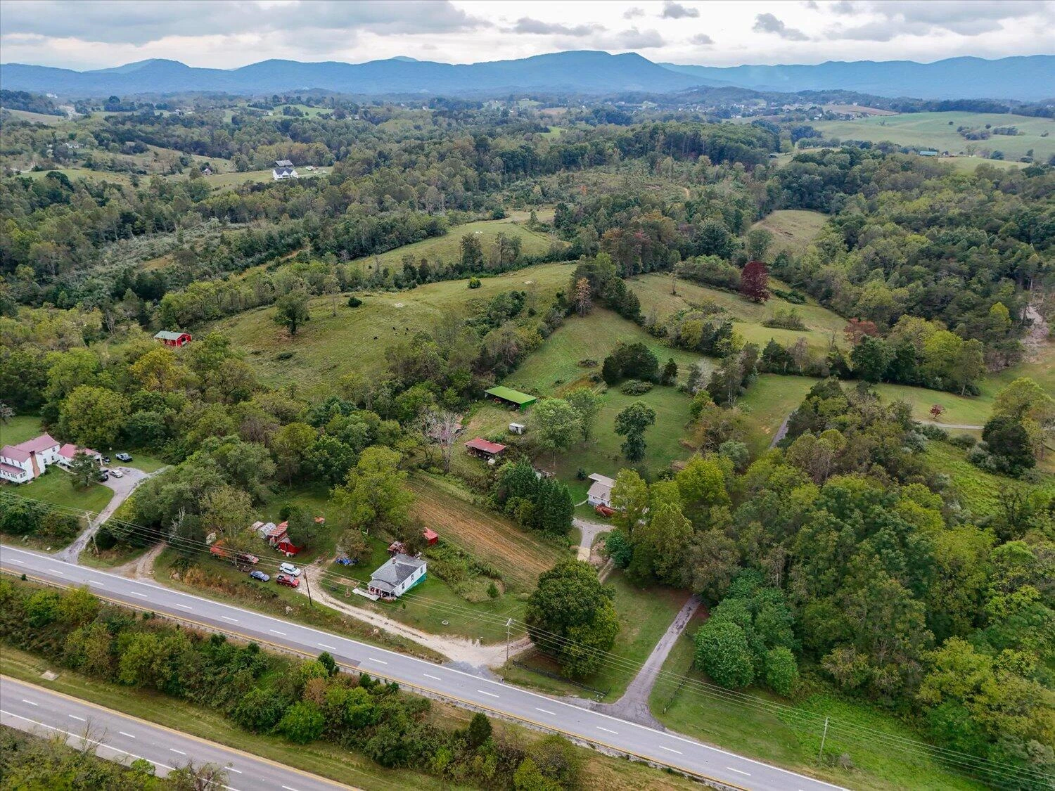 6481 Roanoke RD - Photo 29