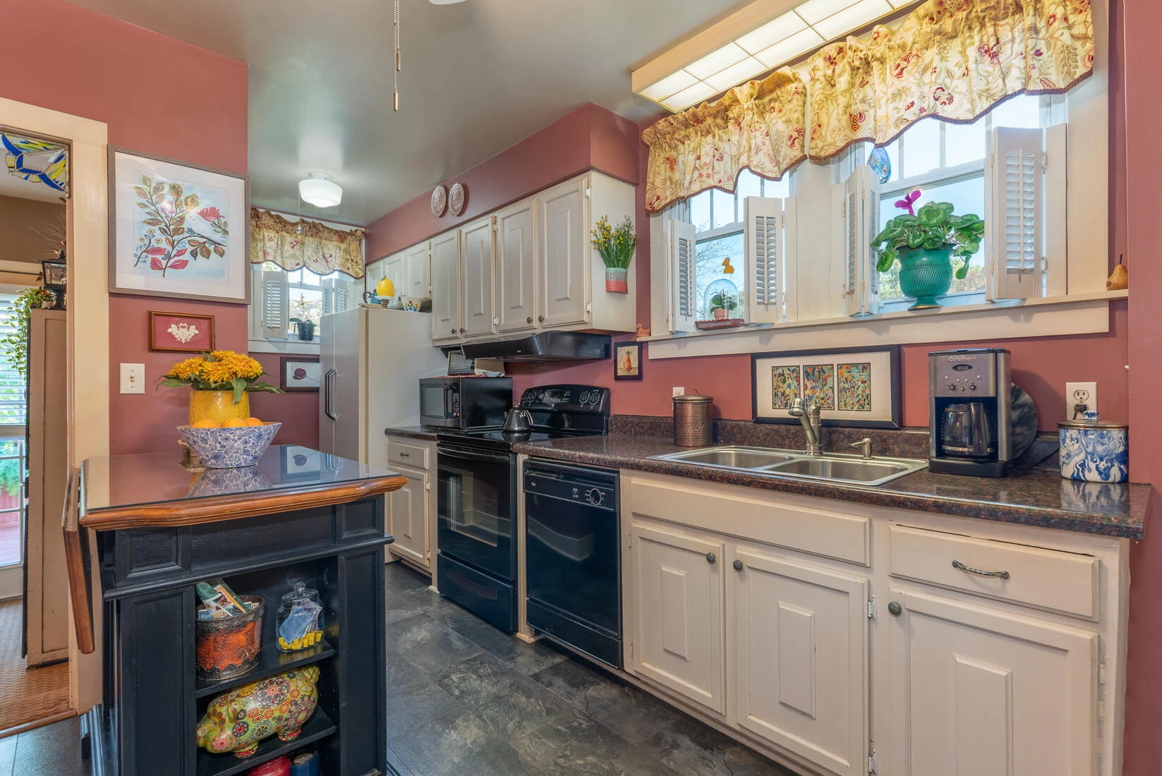 1245 Hamilton AVE - Photo 19