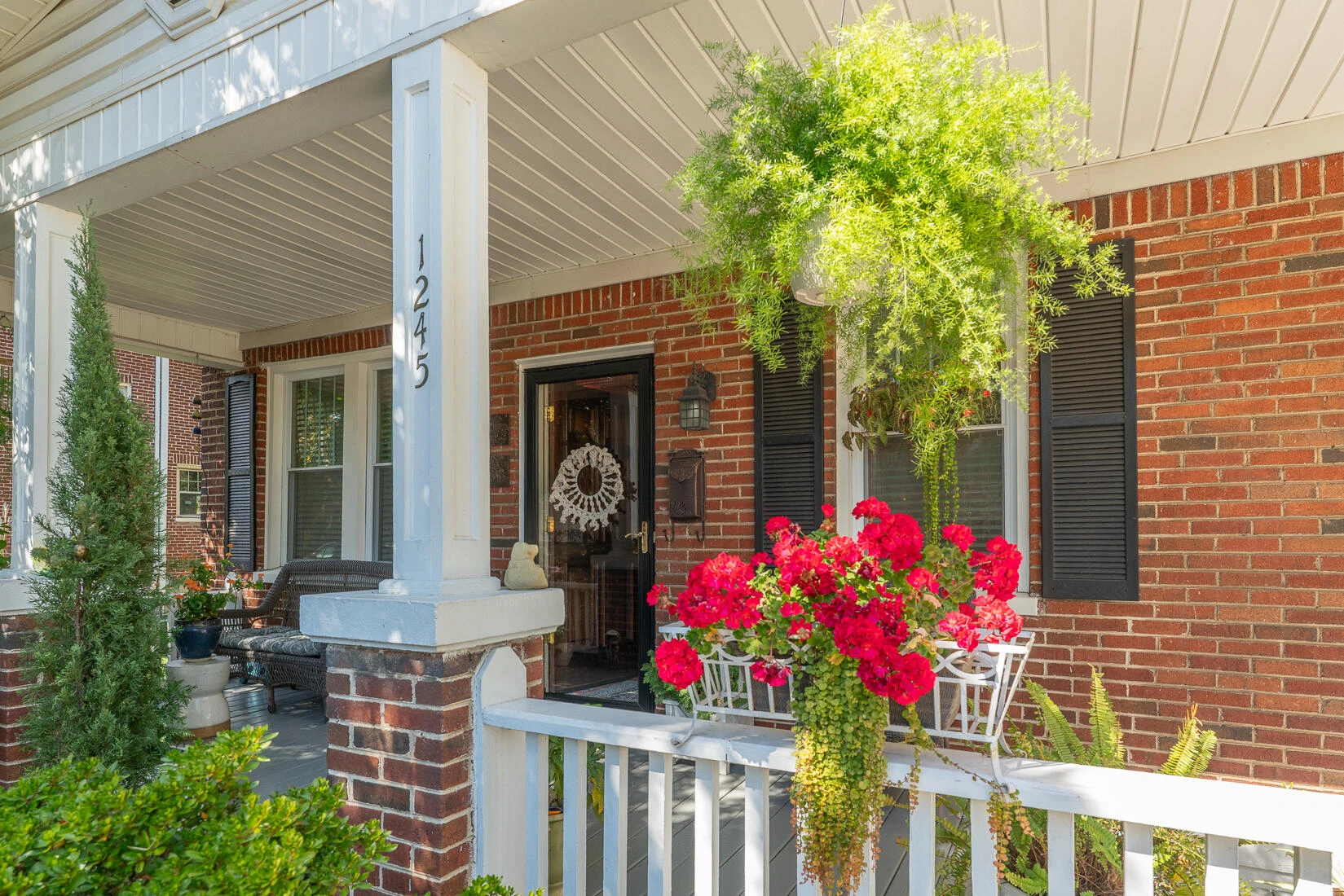 1245 Hamilton AVE - Photo 7